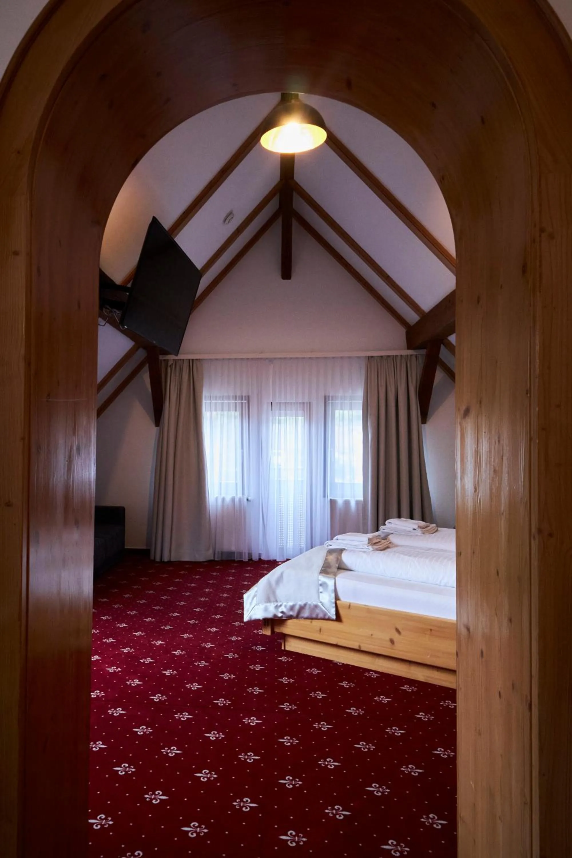 Bed in Landhotel Traube