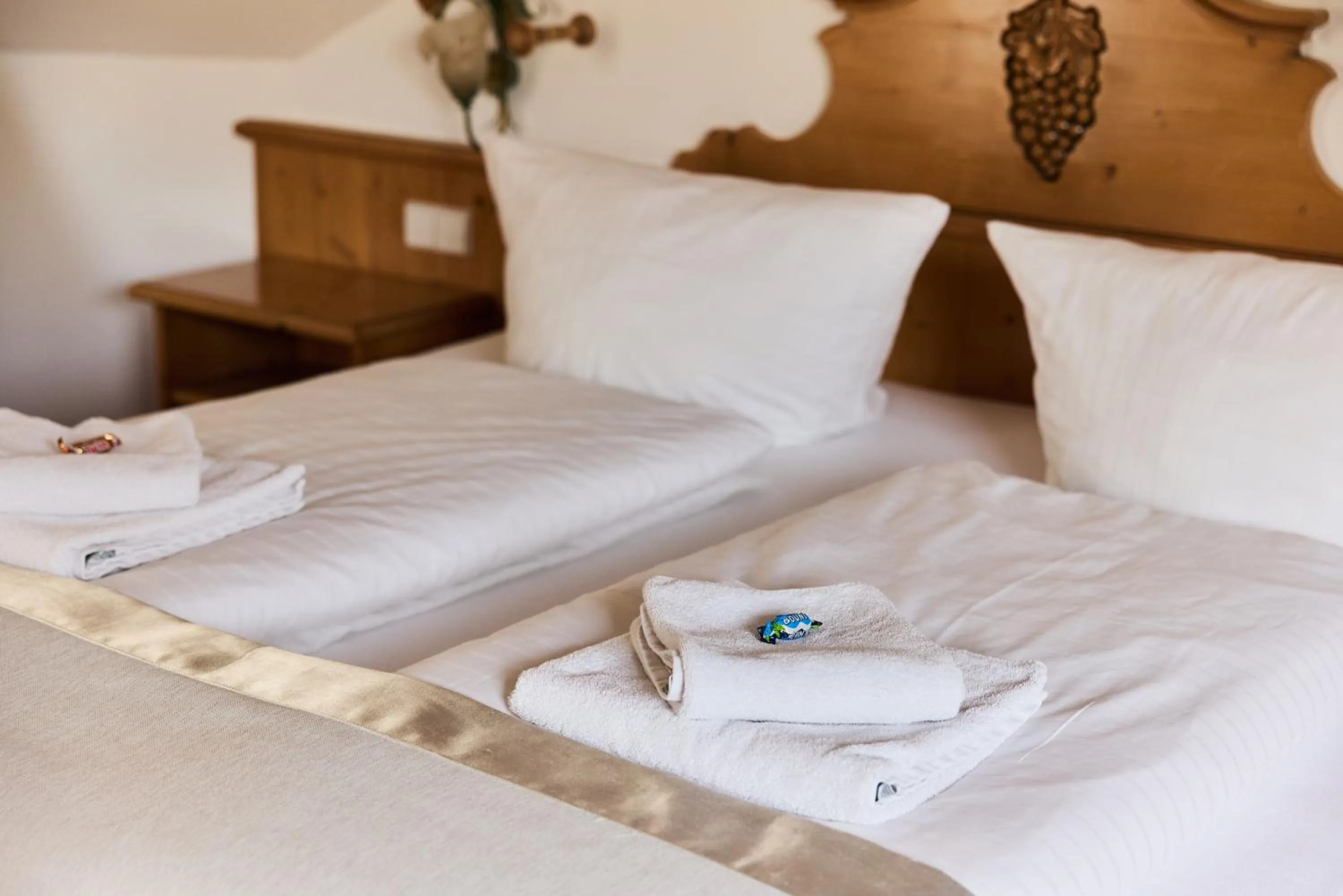 Bed in Landhotel Traube