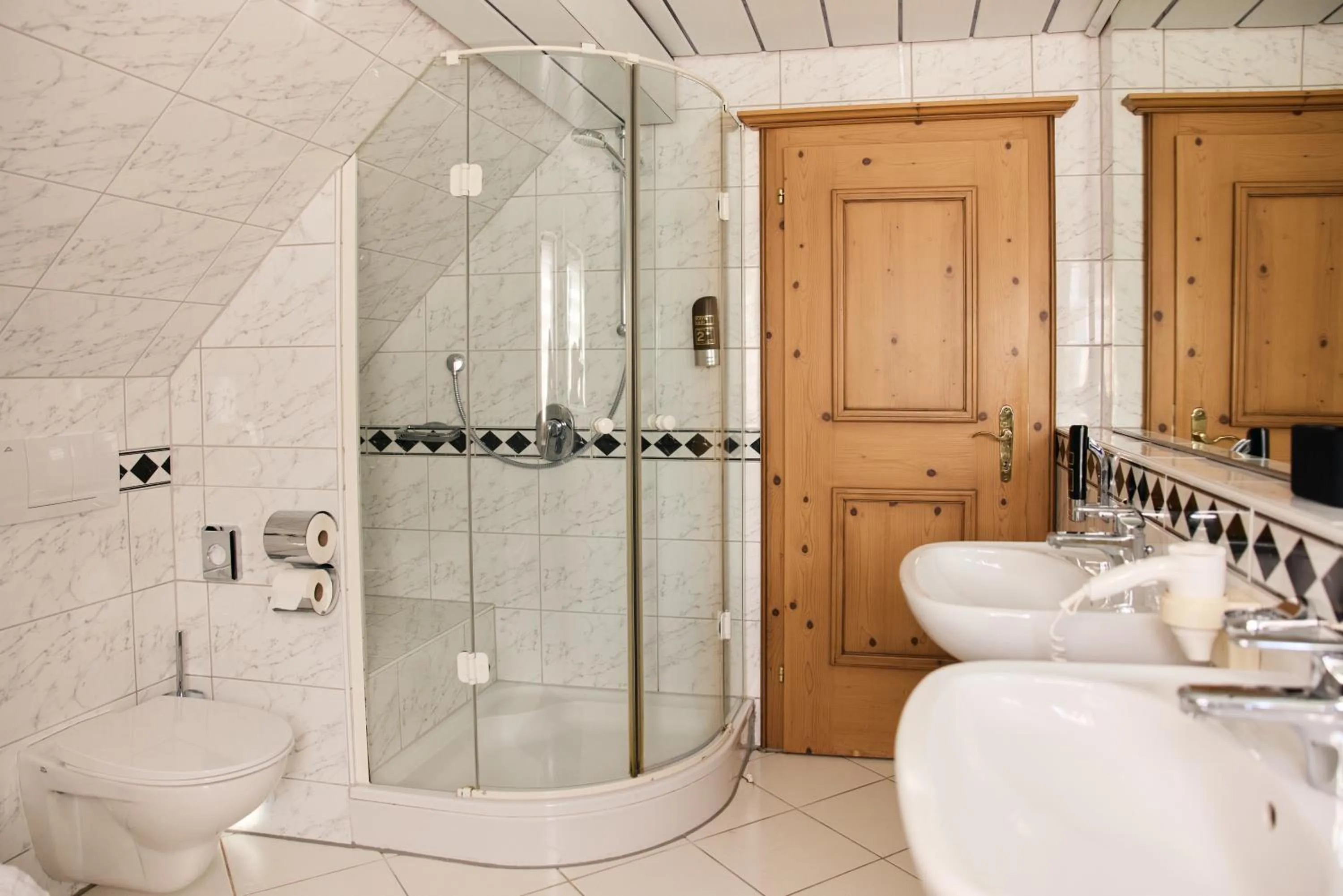 Bathroom in Landhotel Traube
