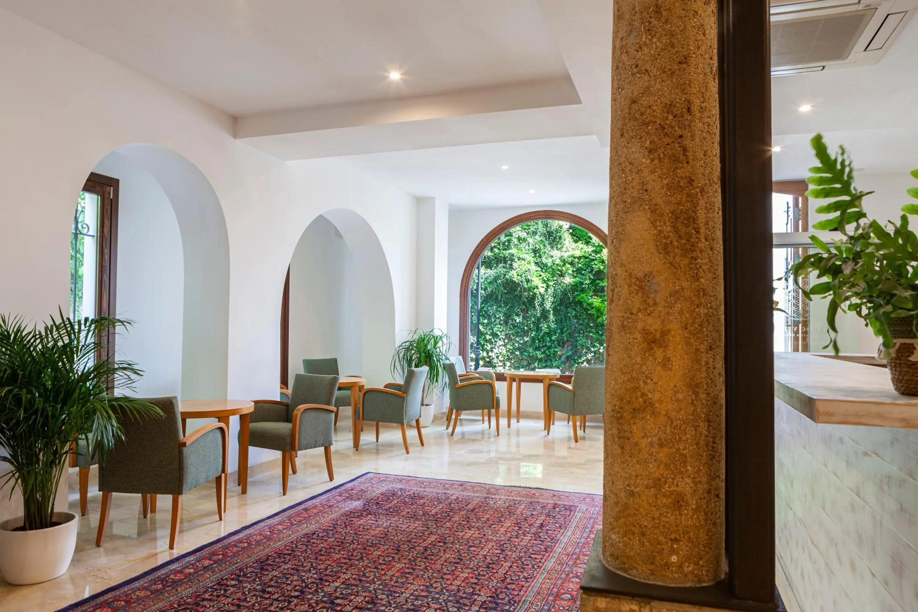 Lobby or reception in Ad Hoc Vitae Retreats & Health Only Adults