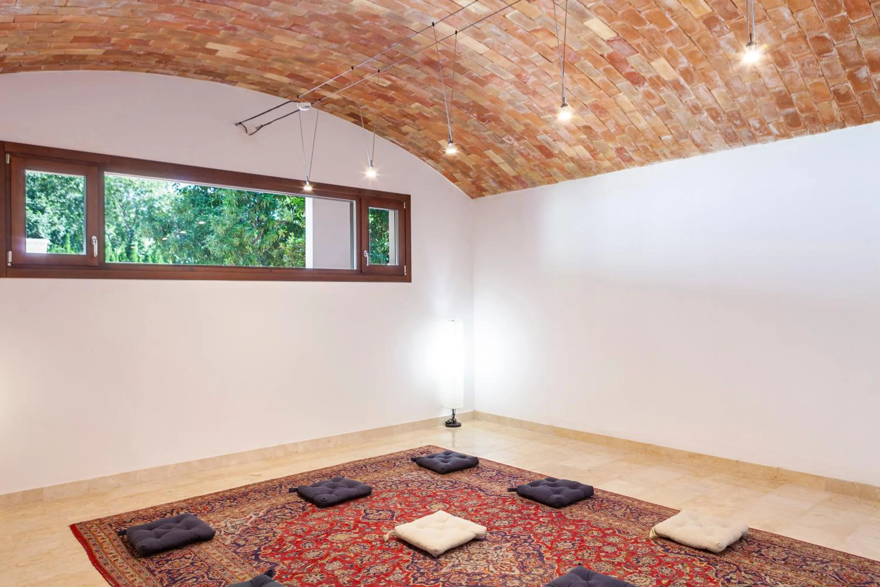 Living room in Ad Hoc Vitae Retreats & Health Only Adults