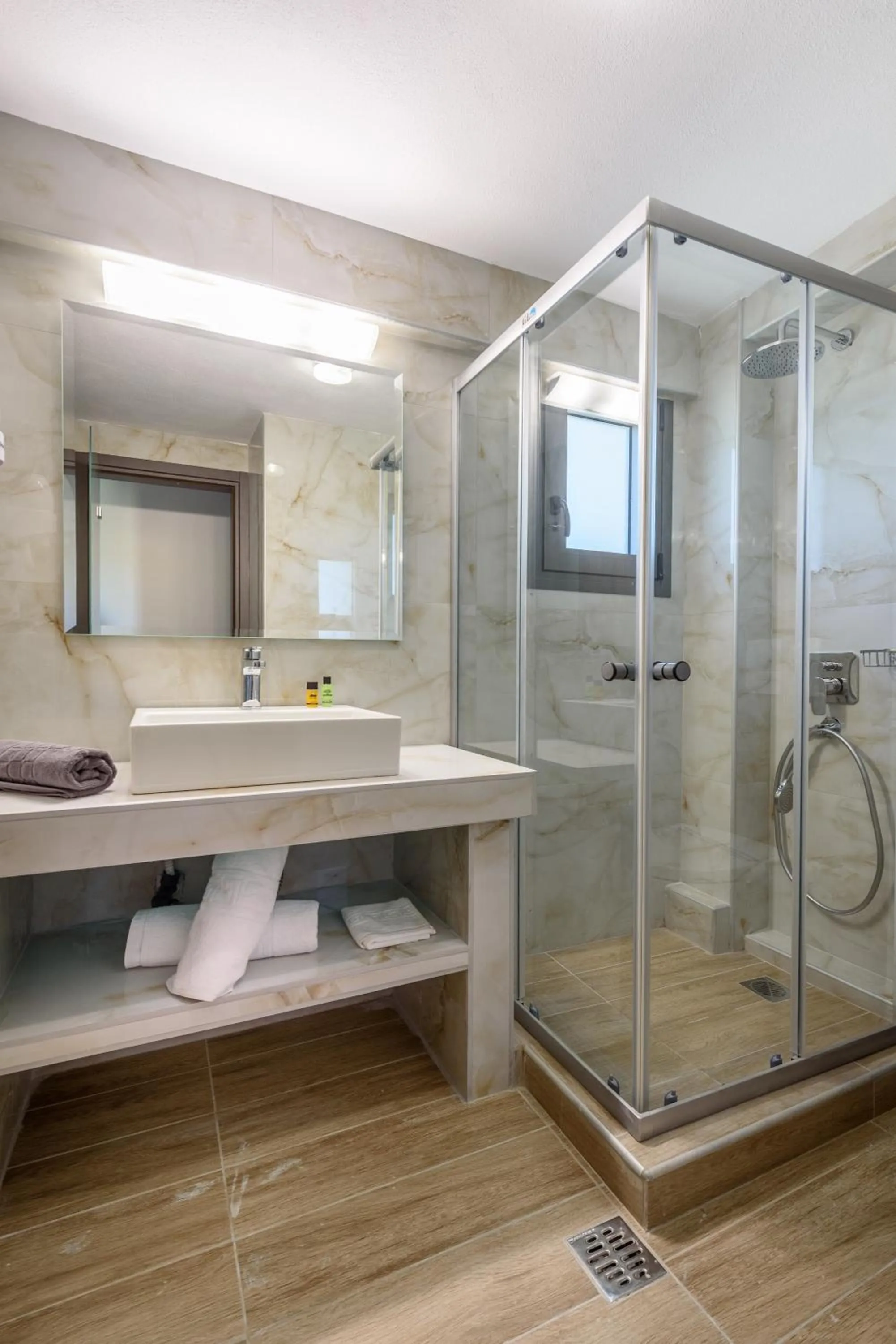 Bathroom in ASTERAS STUDIOS