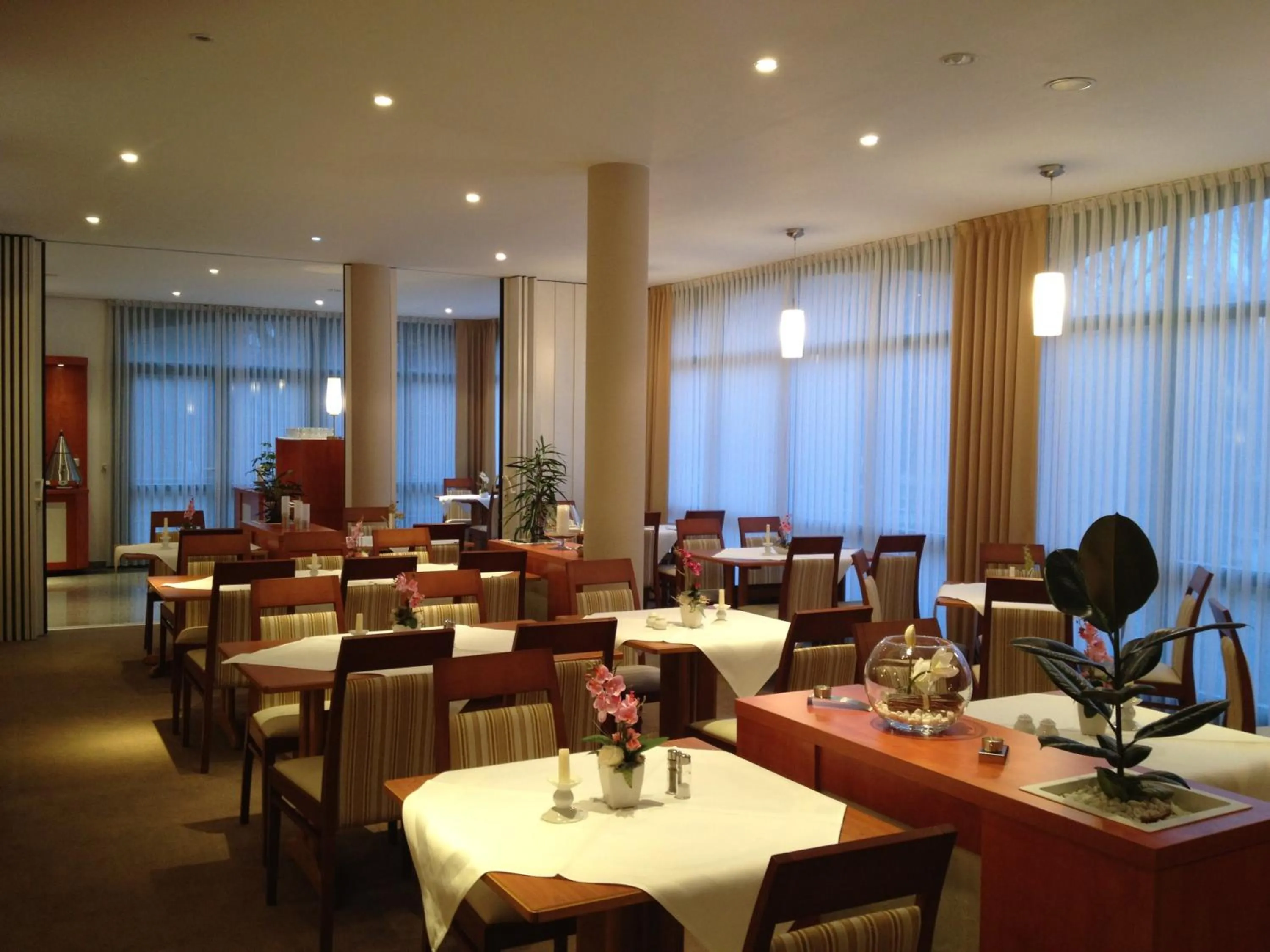 Restaurant/places to eat in gut-Hotel Pommernhotel Barth