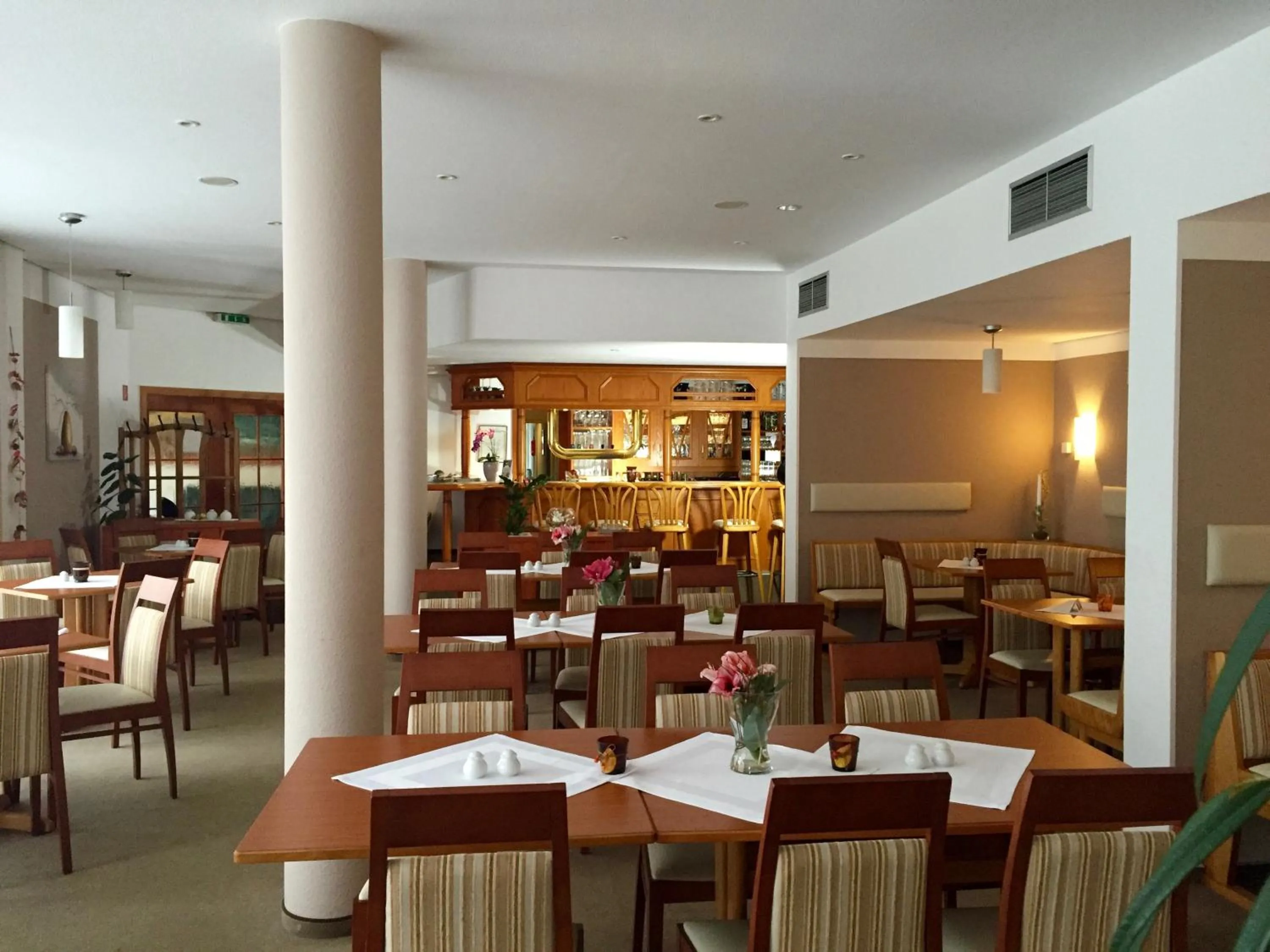 Restaurant/places to eat in gut-Hotel Pommernhotel Barth