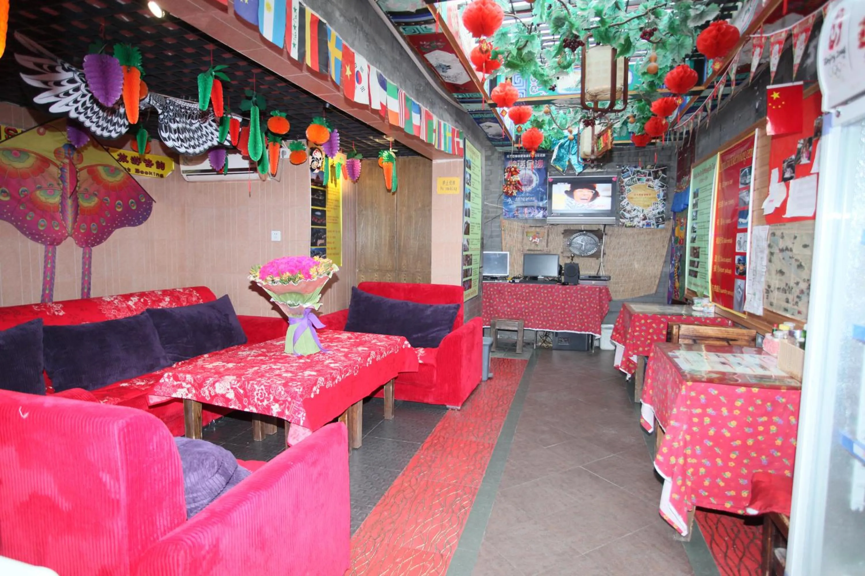 Lobby or reception, Restaurant/Places to Eat in Citycourt Hotel