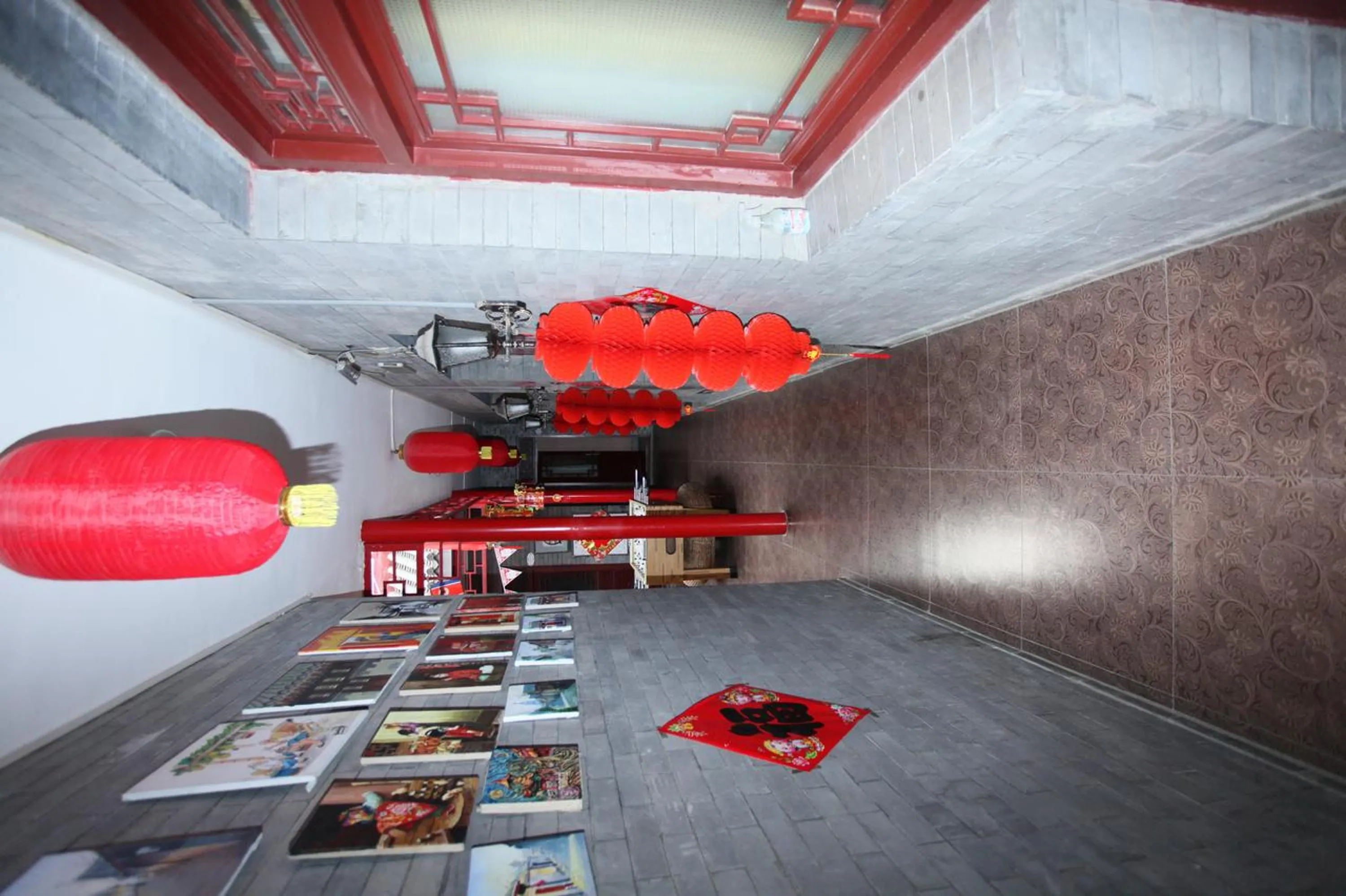 Decorative detail in Citycourt Hotel