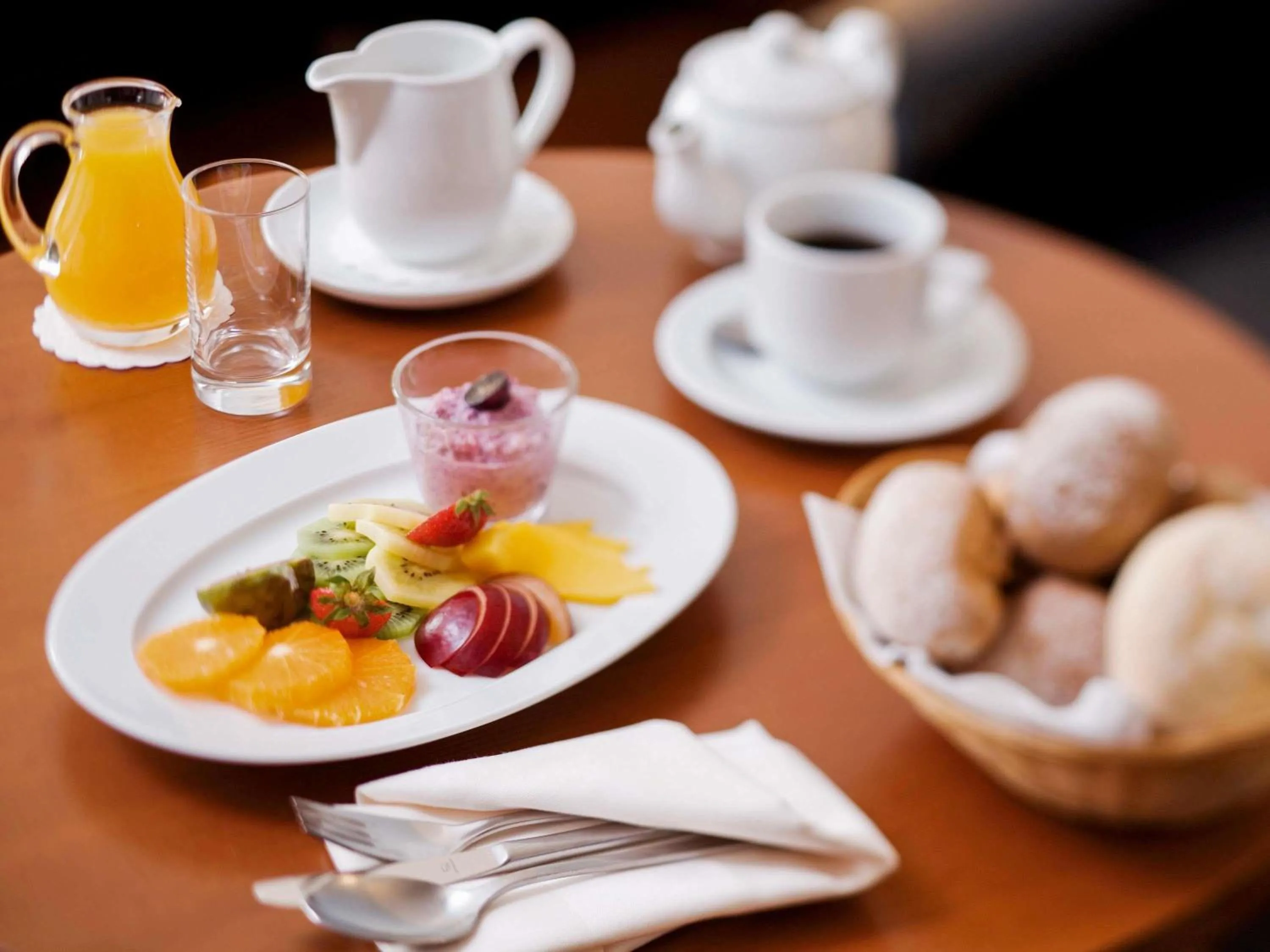 Breakfast in Mövenpick Ambassador Hotel Accra