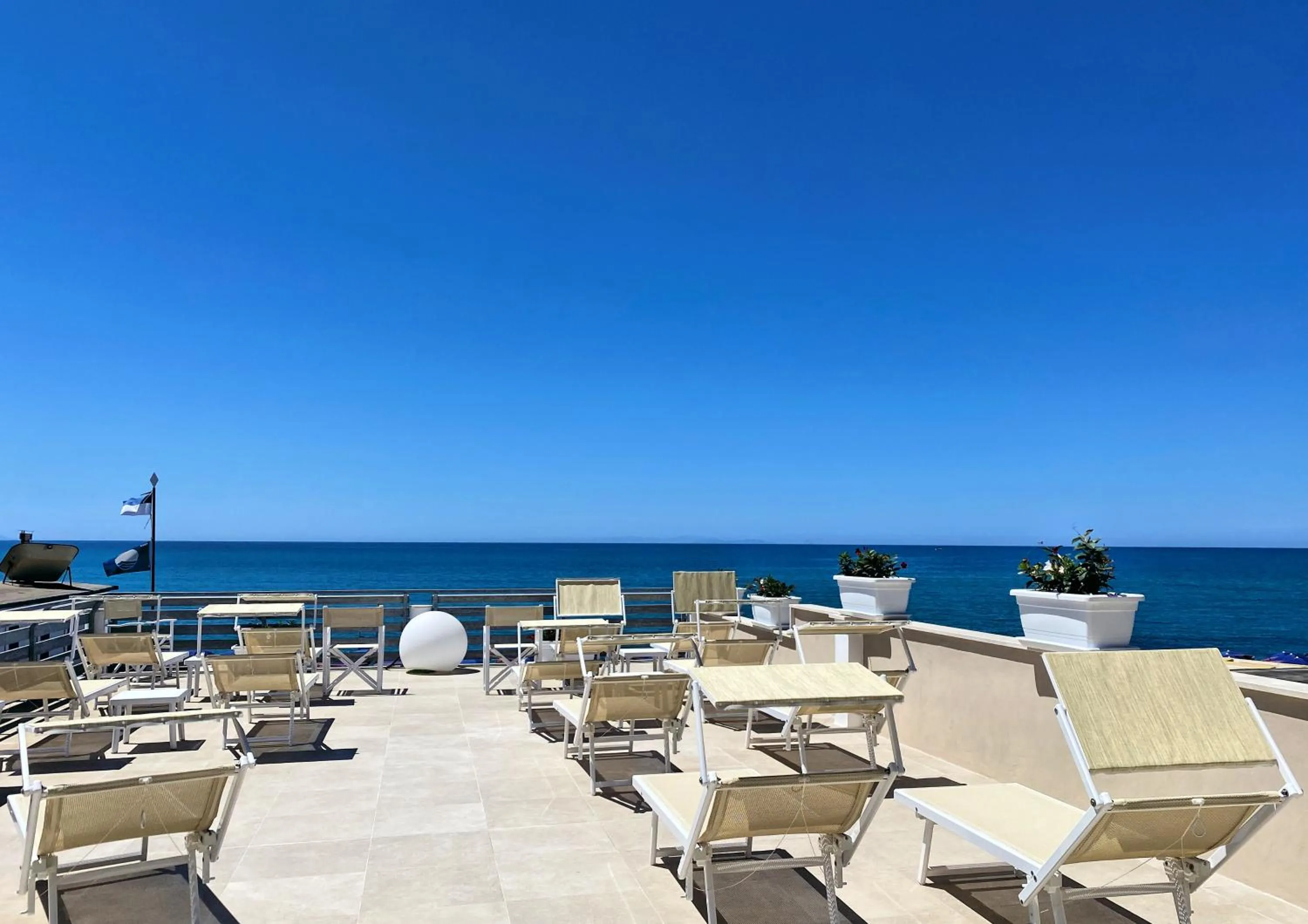 Balcony/Terrace in Hotel Cecina Beach