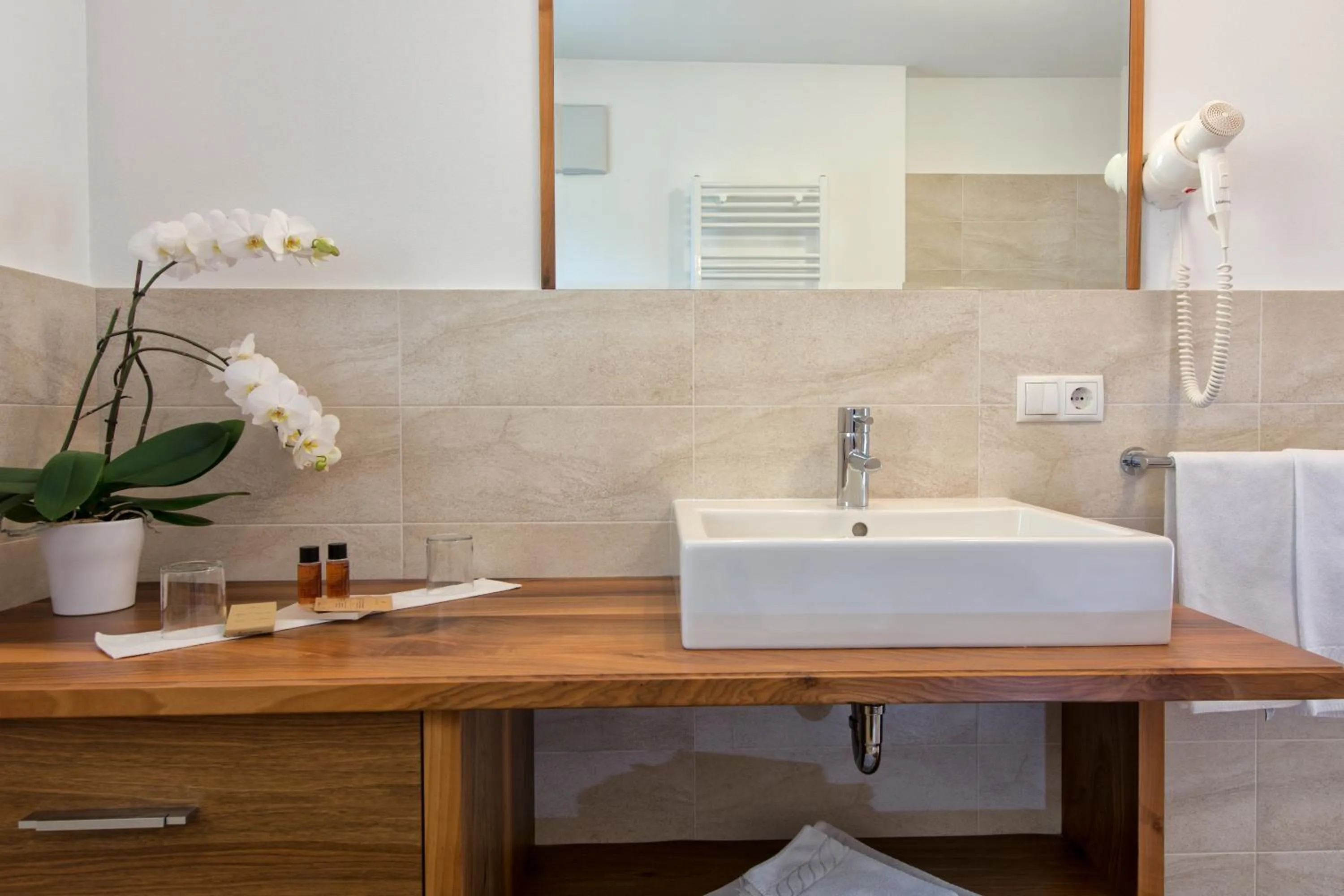 Bathroom in Apartments Sunela