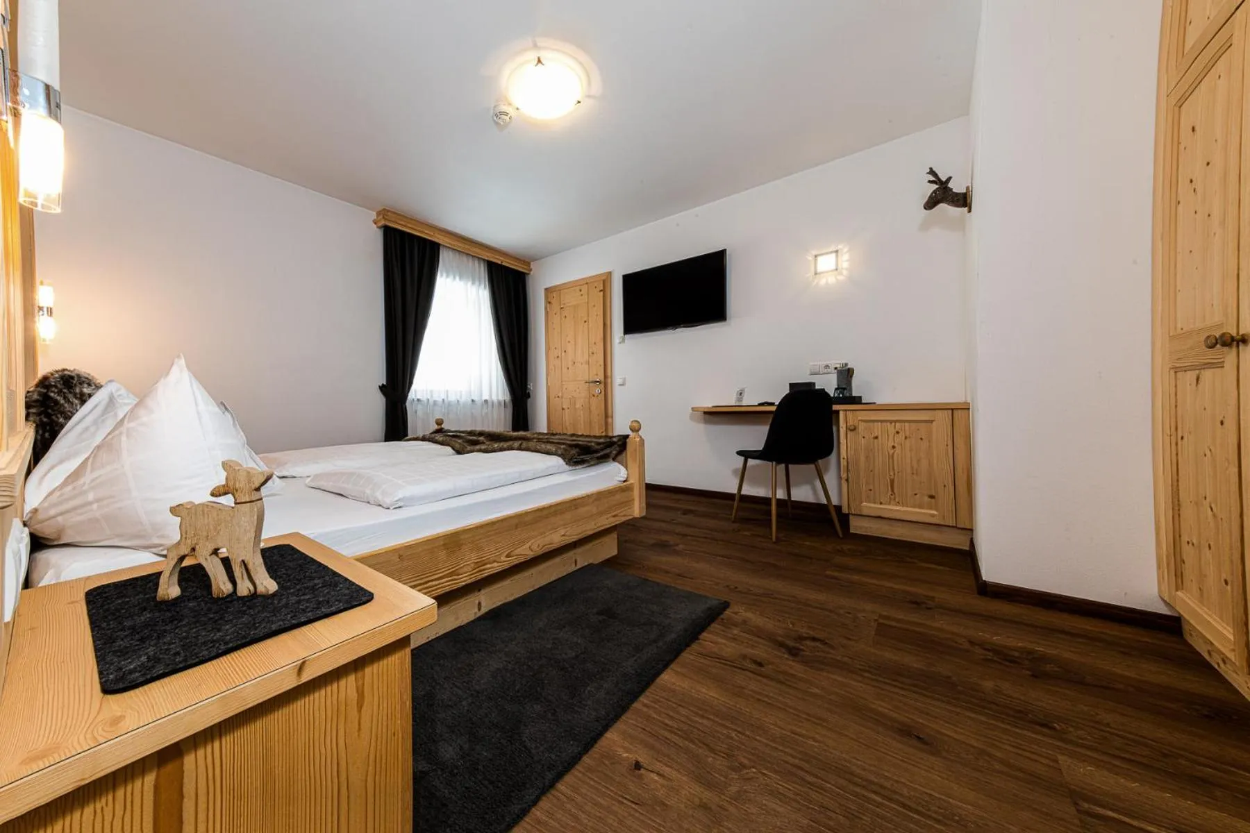 Photo of the whole room, Bed in Apartments Sunela