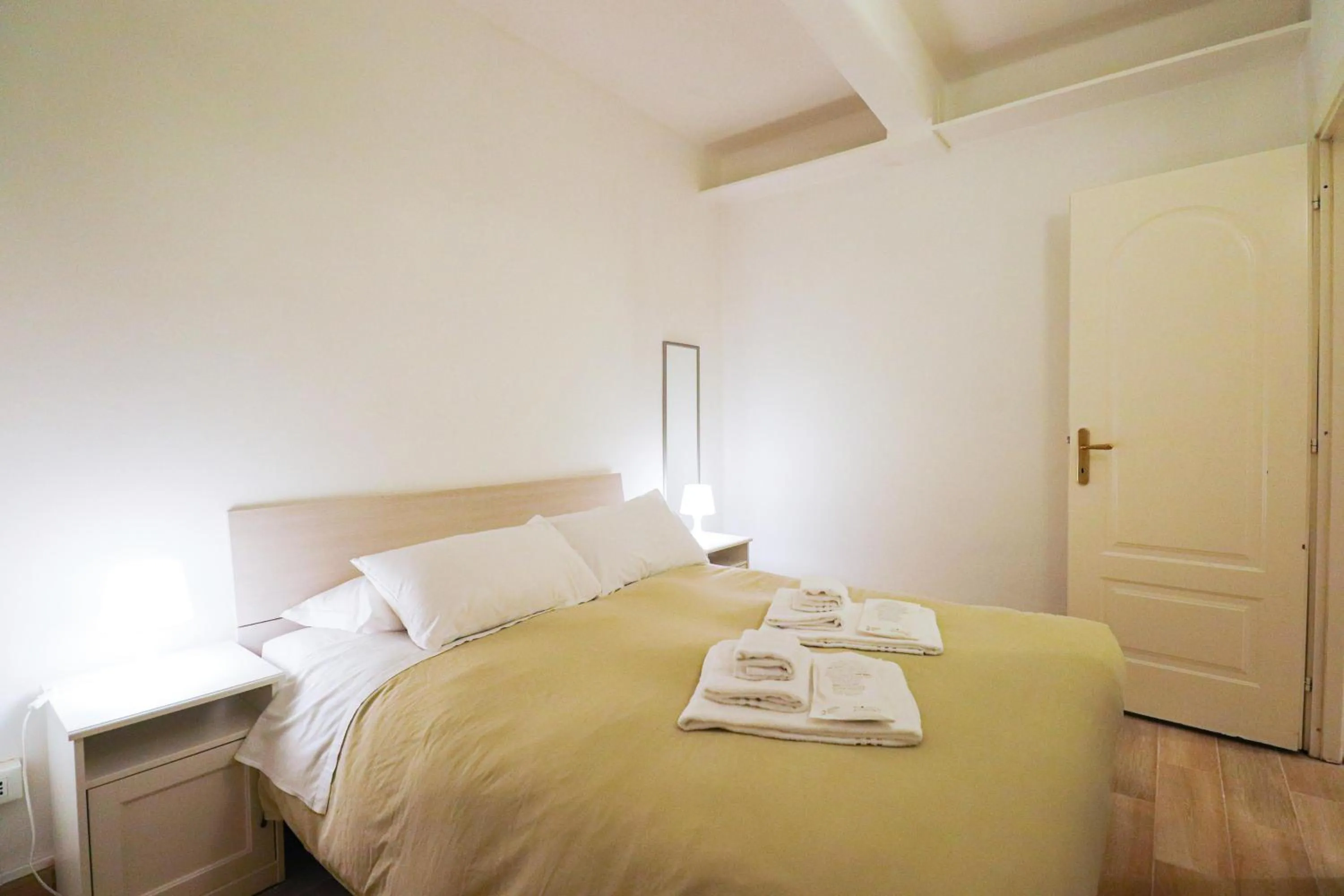 Photo of the whole room, Bed in Locanderia Roma