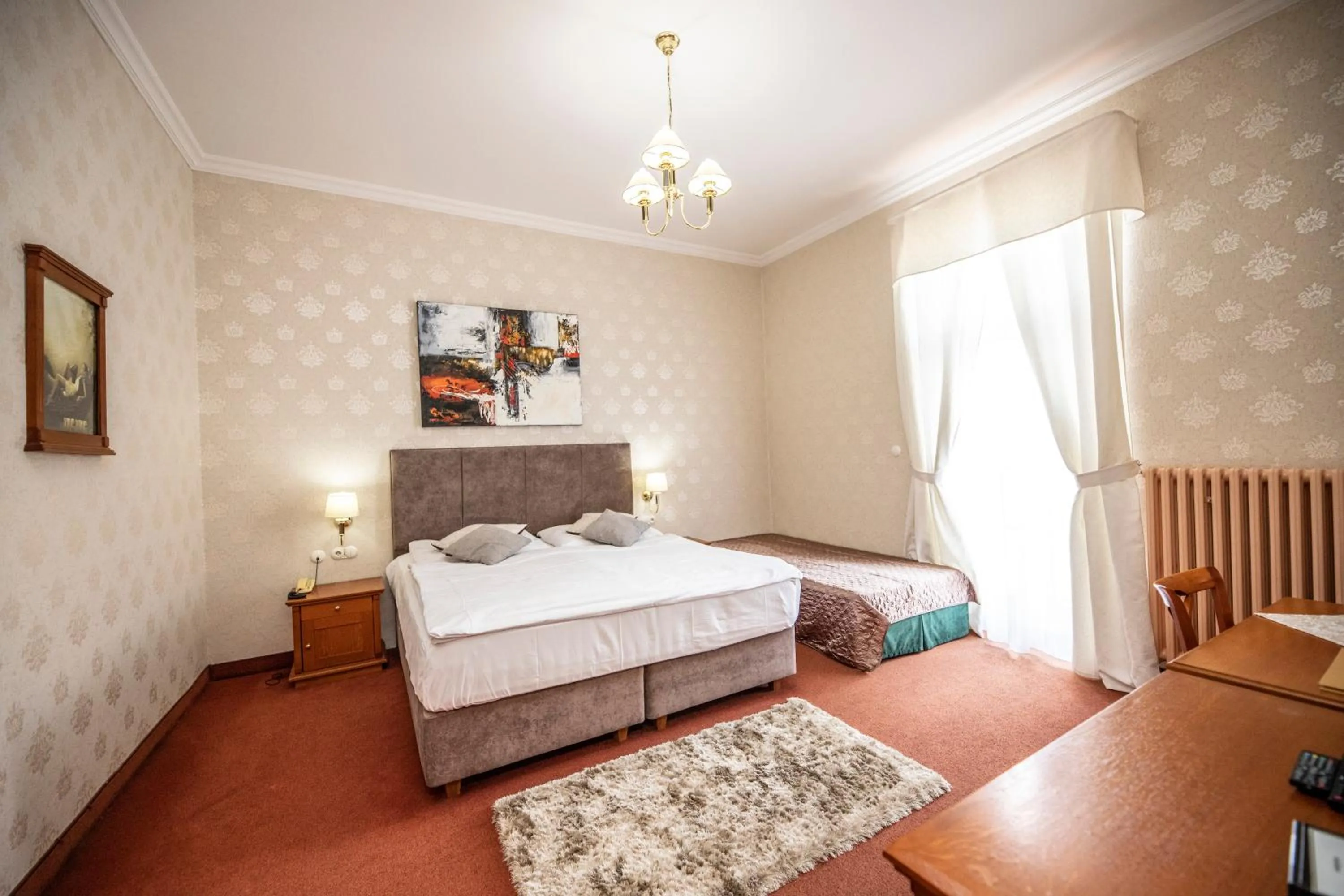 Bed in ROMANTIK HOTEL ELEONORA