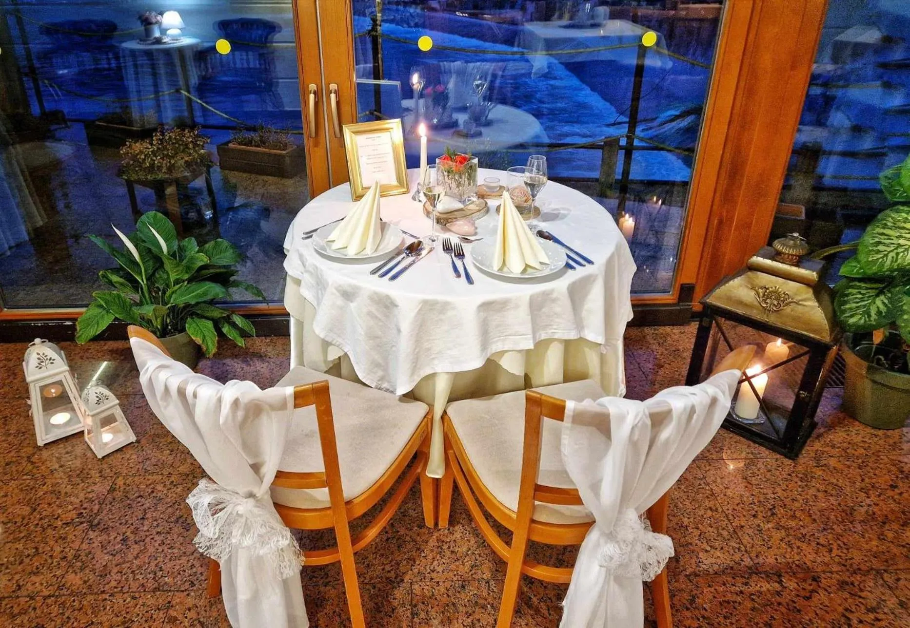 Restaurant/places to eat in ROMANTIK HOTEL ELEONORA