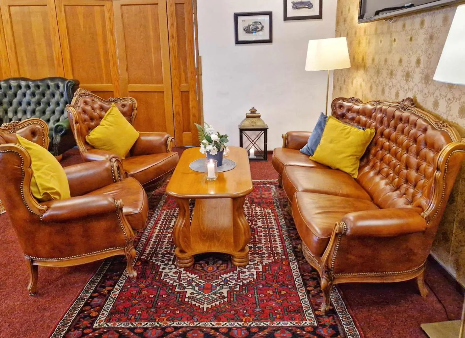 Lounge or bar in ROMANTIK HOTEL ELEONORA