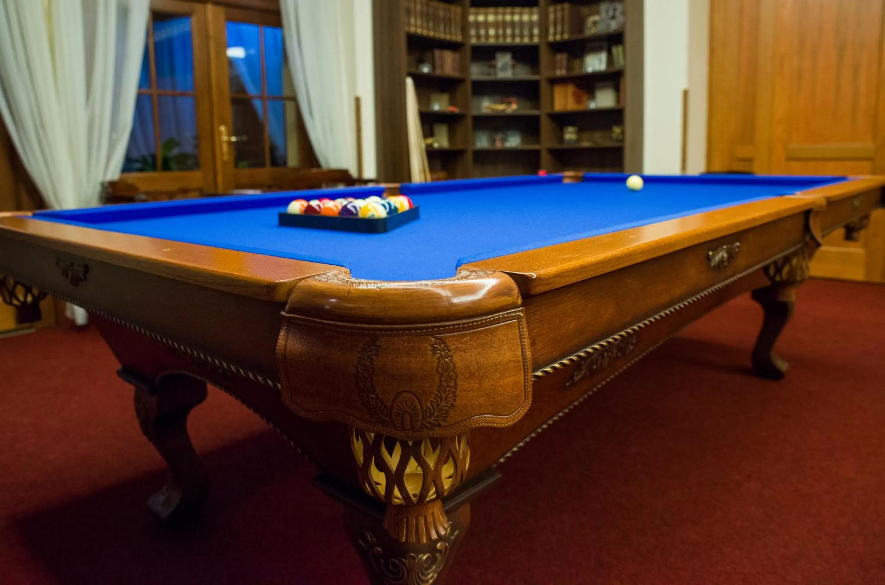 Communal lounge/ TV room in ROMANTIK HOTEL ELEONORA