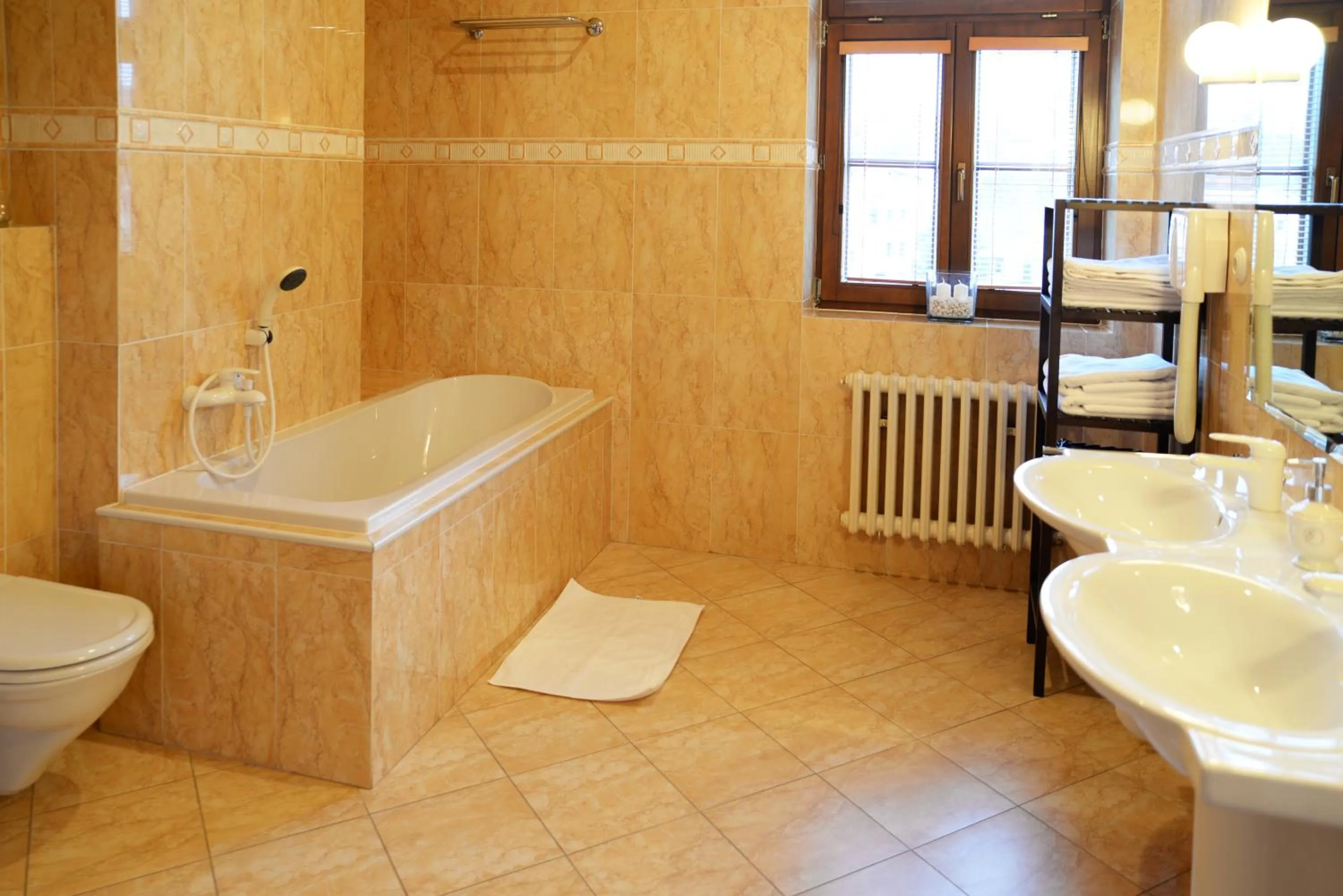 Bathroom in ROMANTIK HOTEL ELEONORA