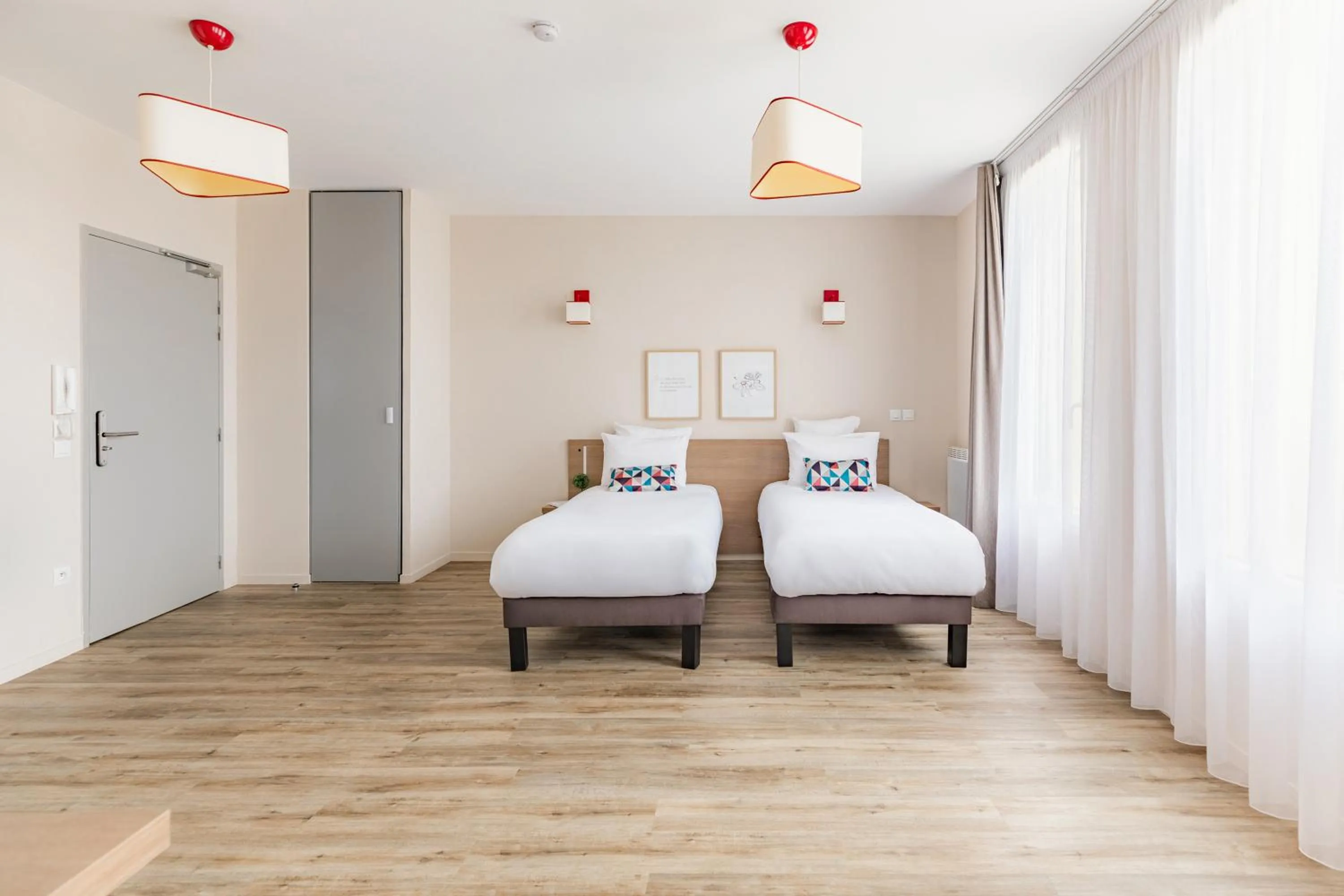 Bed in Appart'City Confort Cherbourg