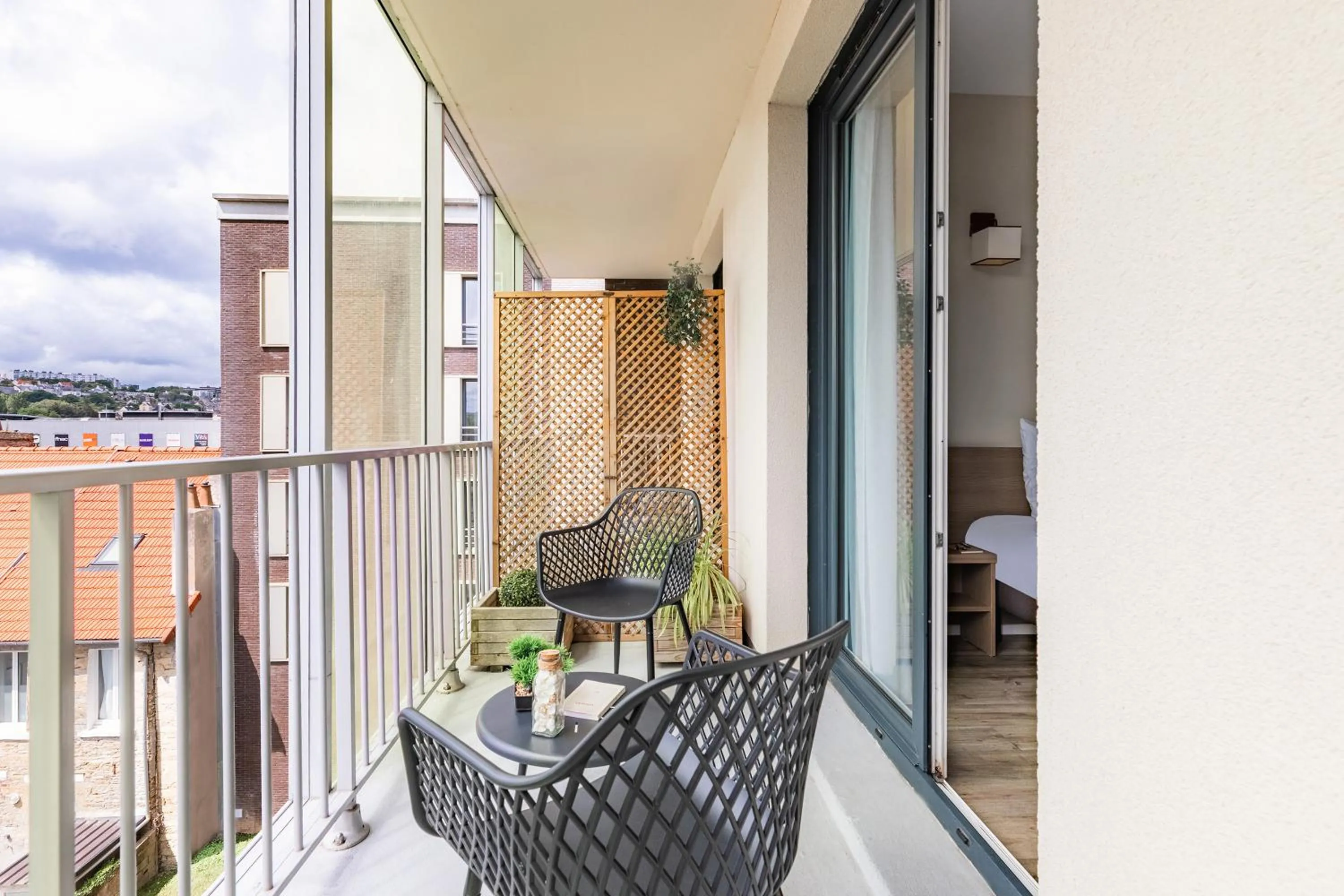 Balcony/Terrace in Appart'City Confort Cherbourg