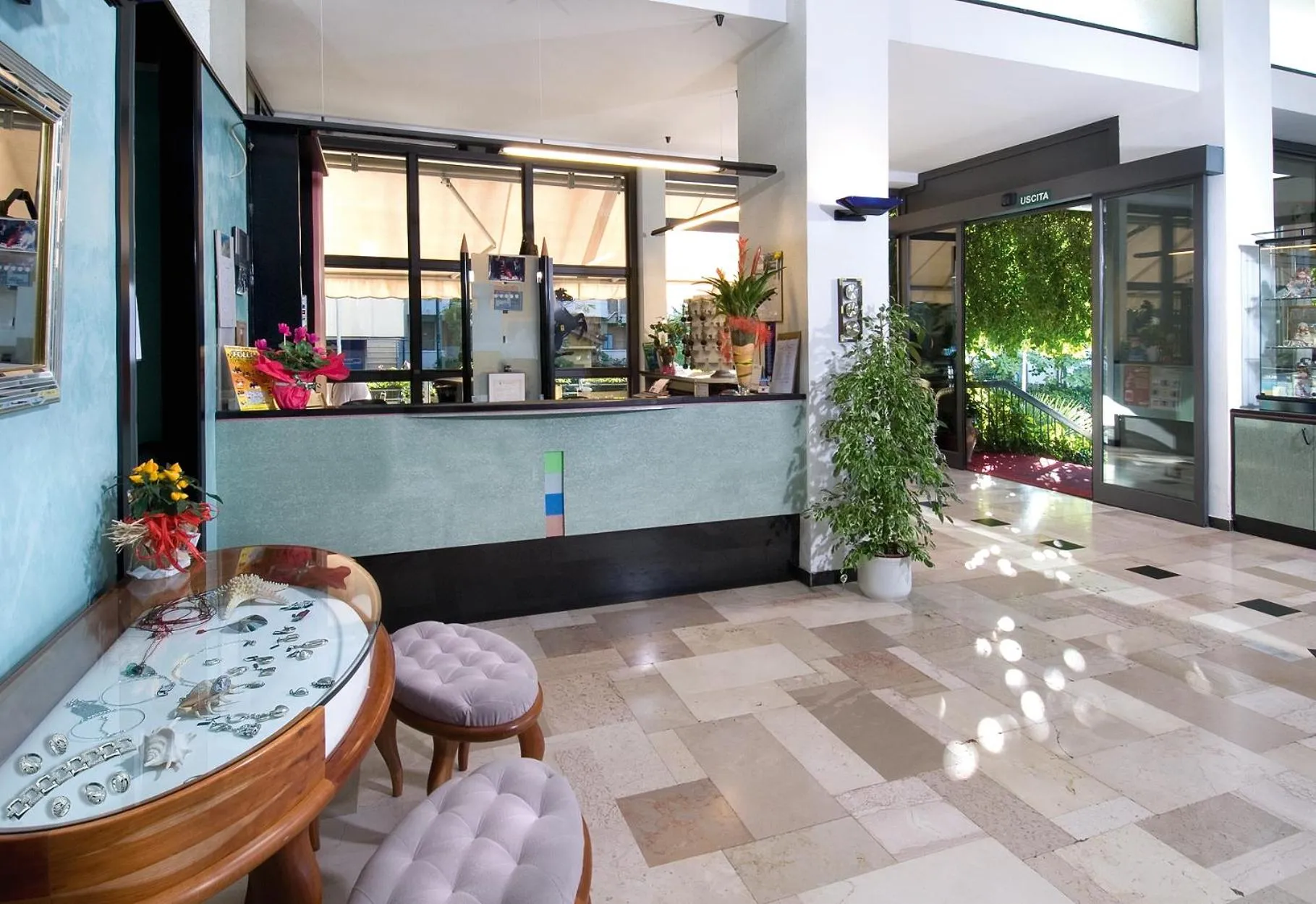 Lobby or reception in Hotel Acropolis