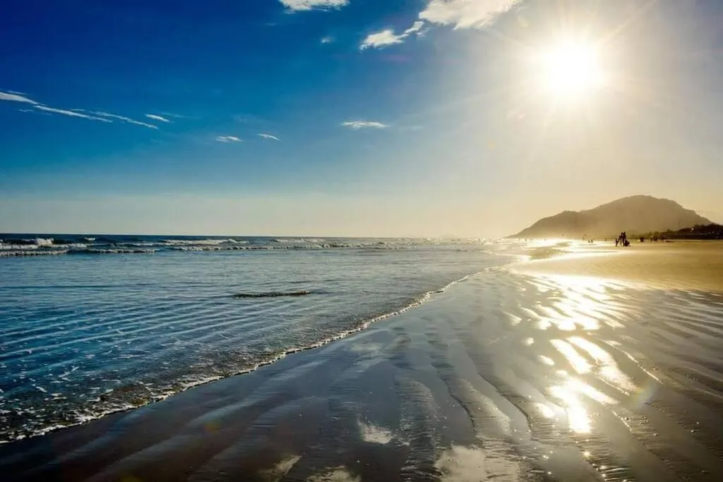 Apto. com varanda gourmet e piscina aquecida