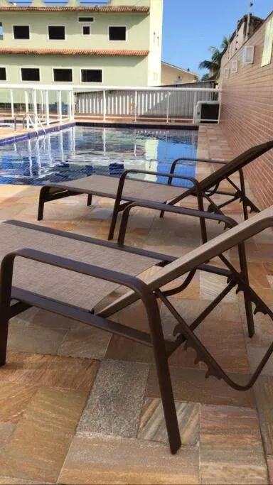 Apto. com varanda gourmet e piscina aquecida