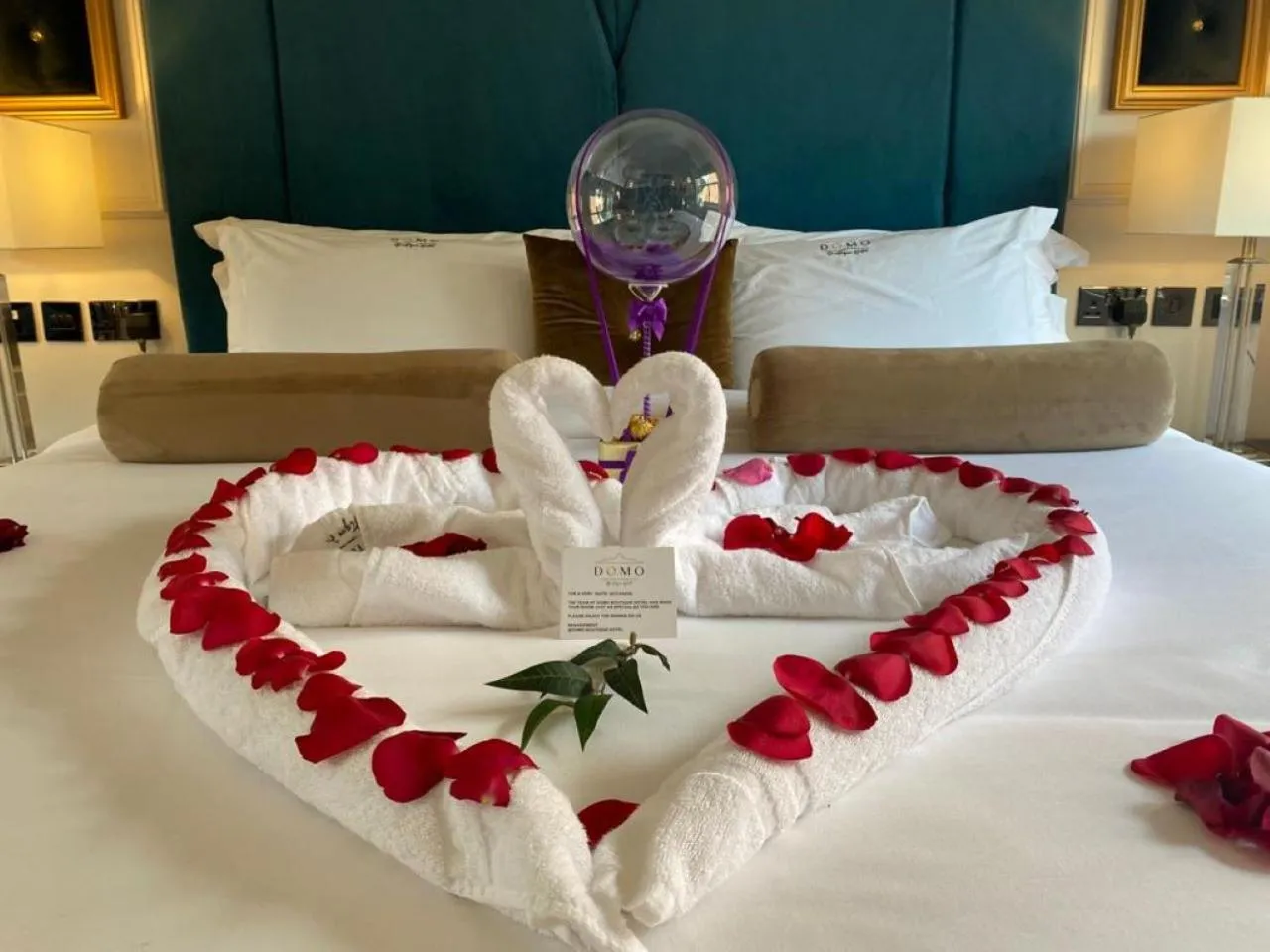 Decorative detail, Bed in Domo Boutique Hotel