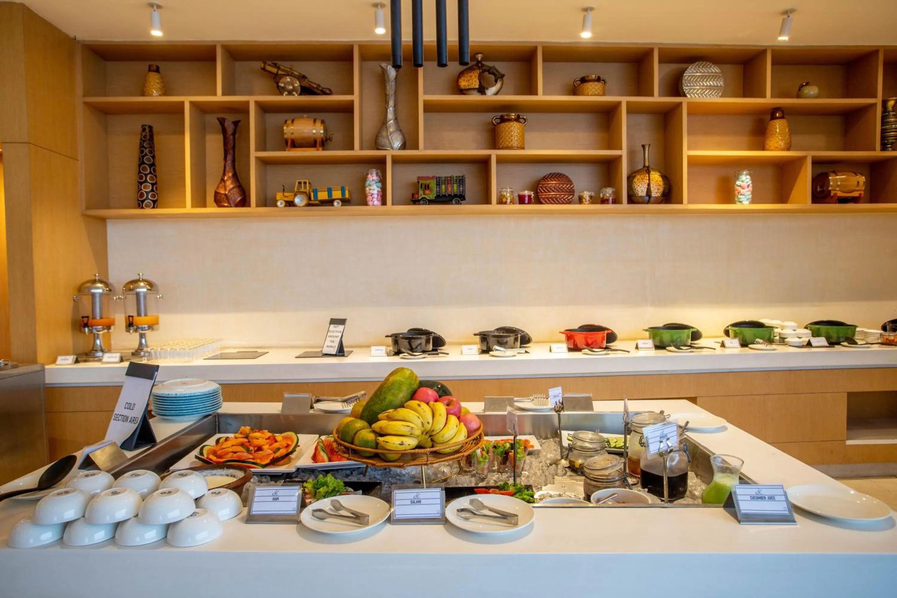 Breakfast in Hotel Siraichuli