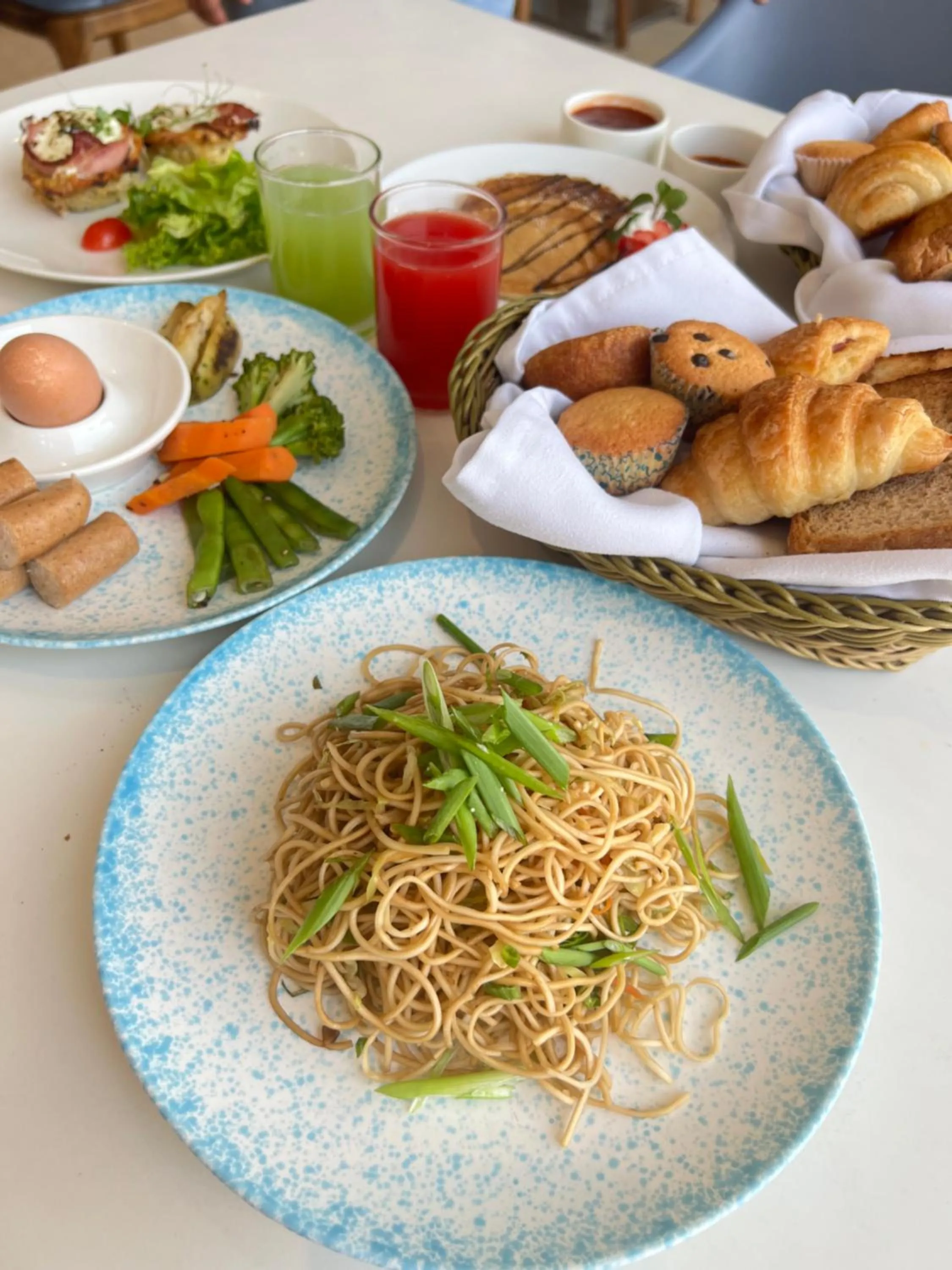 Breakfast in Hotel Siraichuli