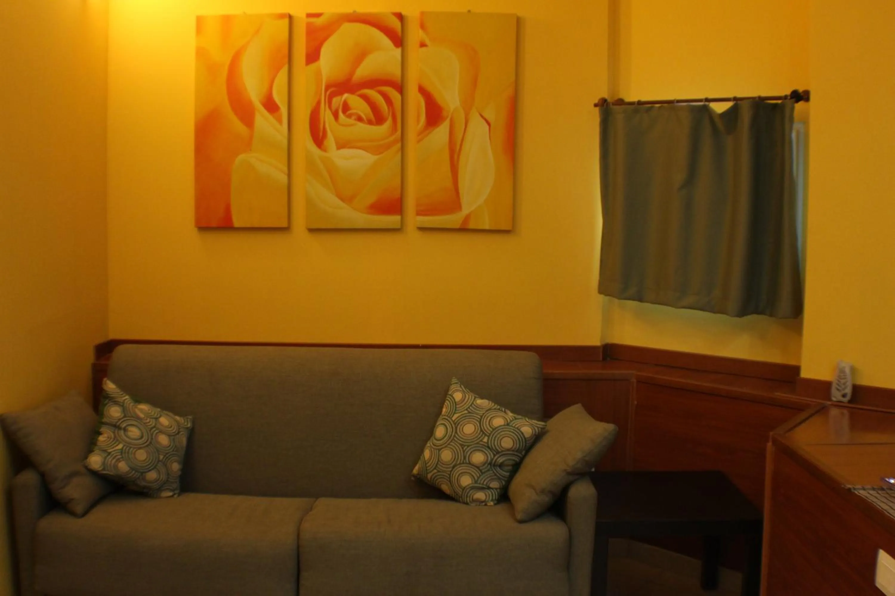 Photo of the whole room, Seating Area in San Nicolò House