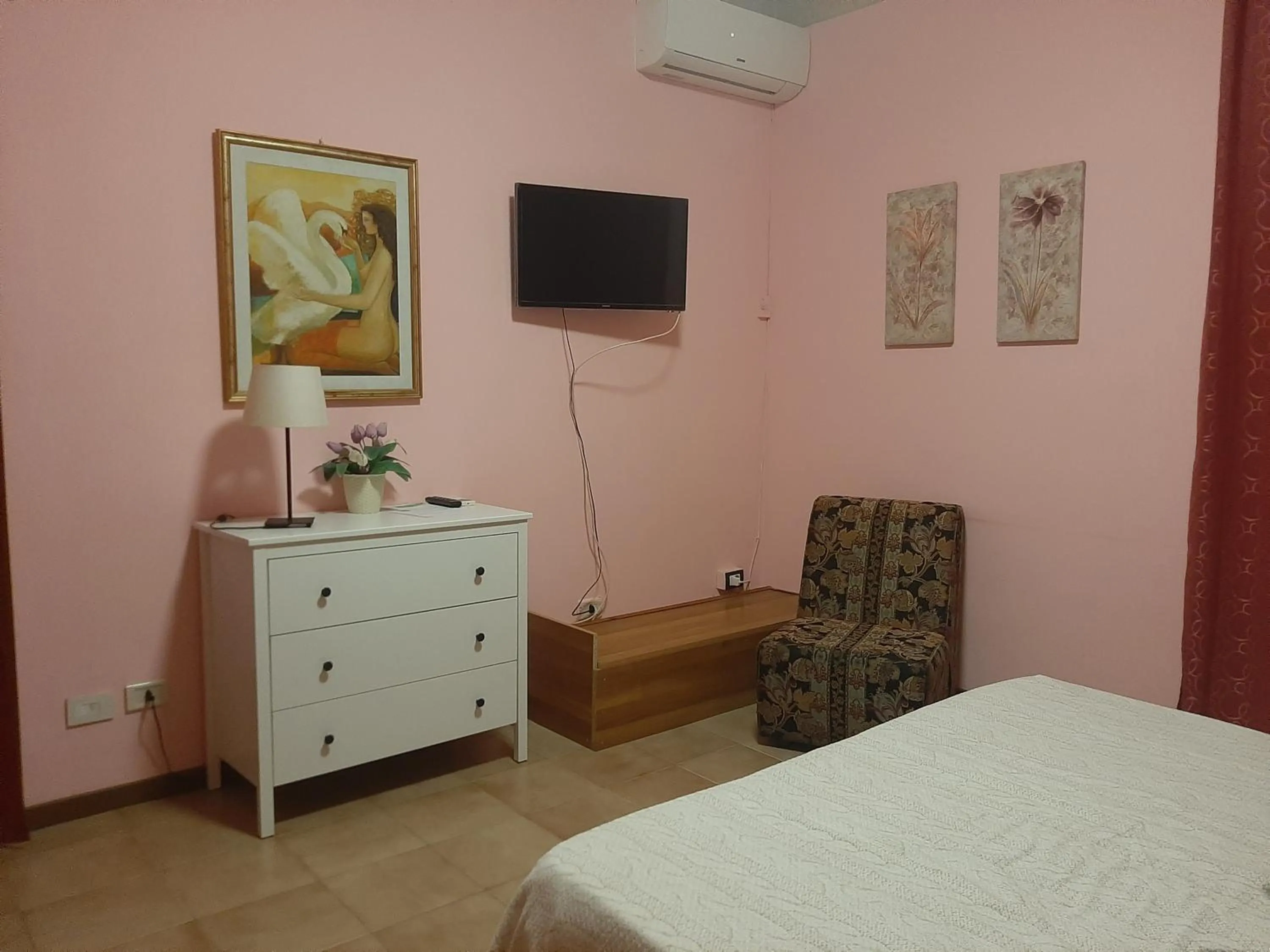 Bed in San Nicolò House