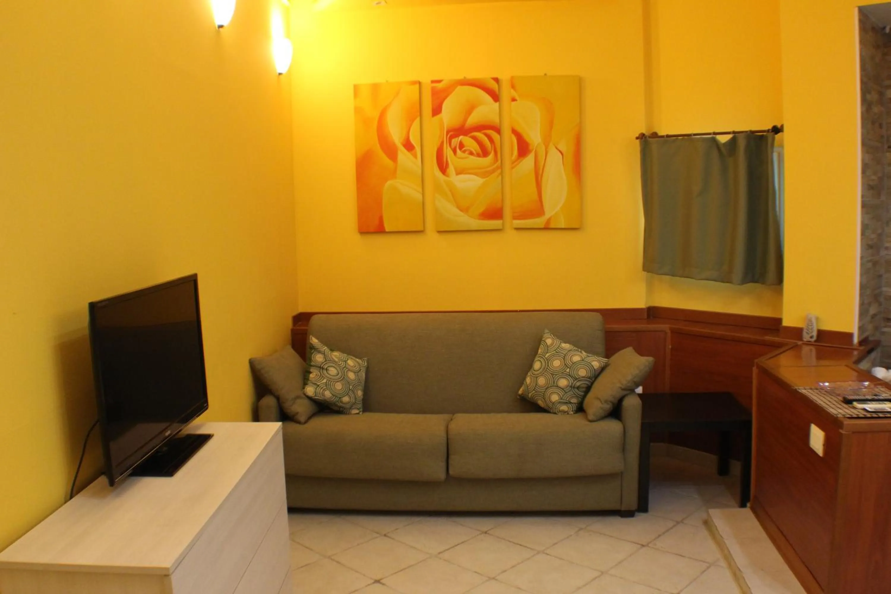 Photo of the whole room, Seating Area in San Nicolò House