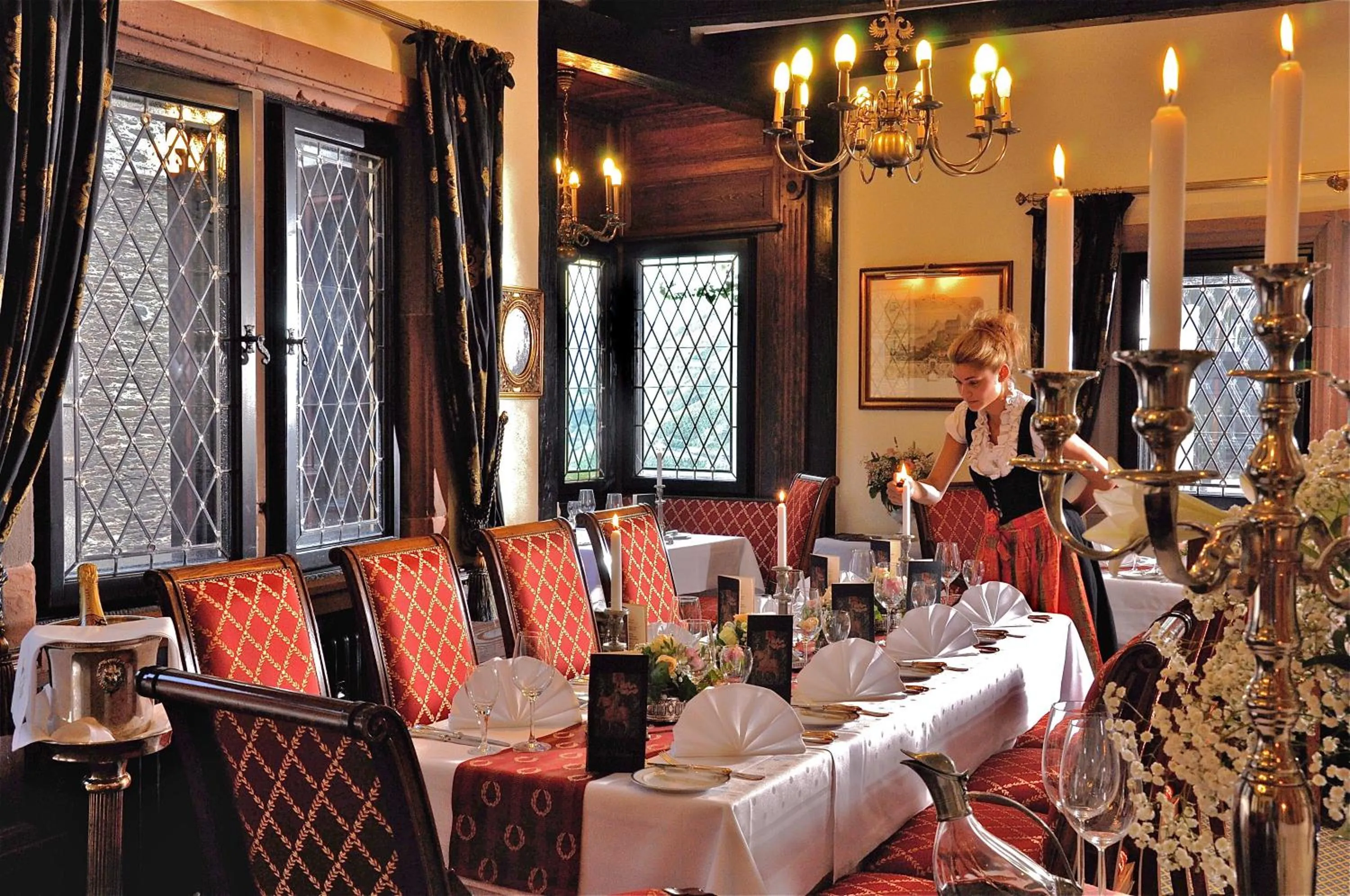 Restaurant/places to eat in Burghotel auf Schönburg