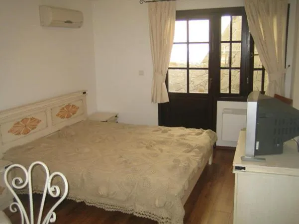 Bedroom, Bed in Gurko Hotel