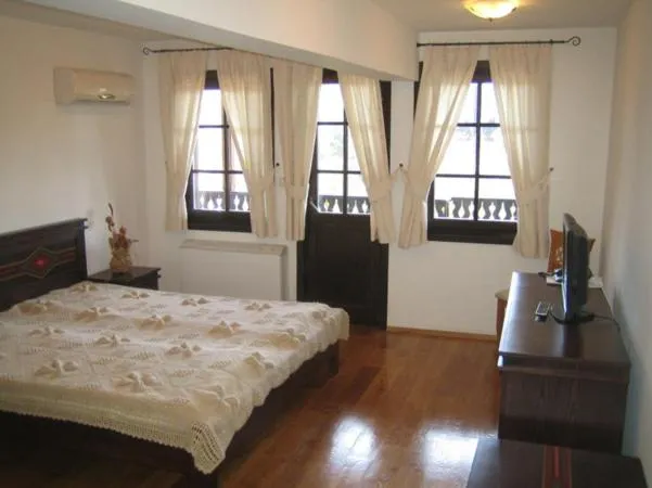 Bedroom, Bed in Gurko Hotel