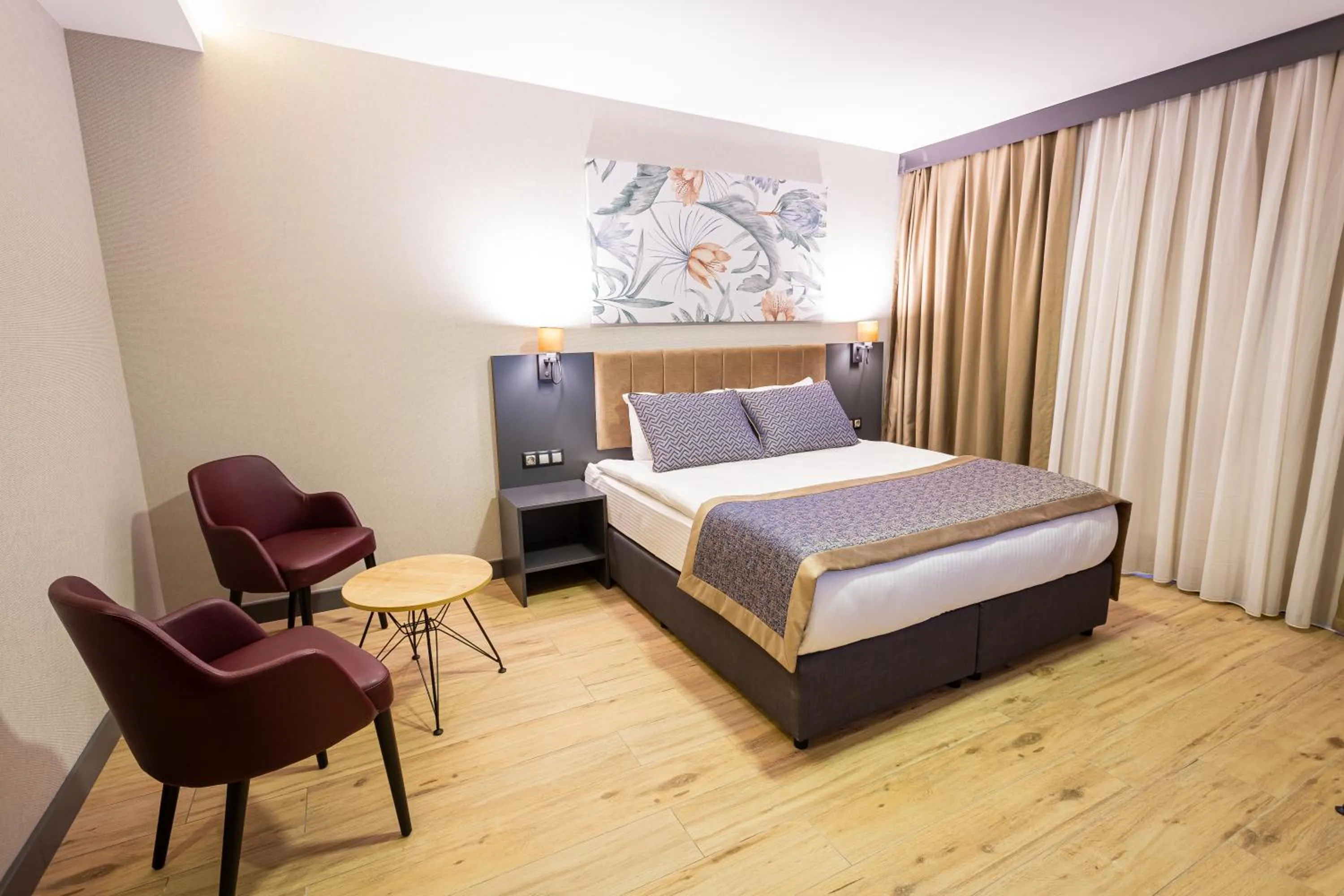 Photo of the whole room, Bed in Levor Hotel