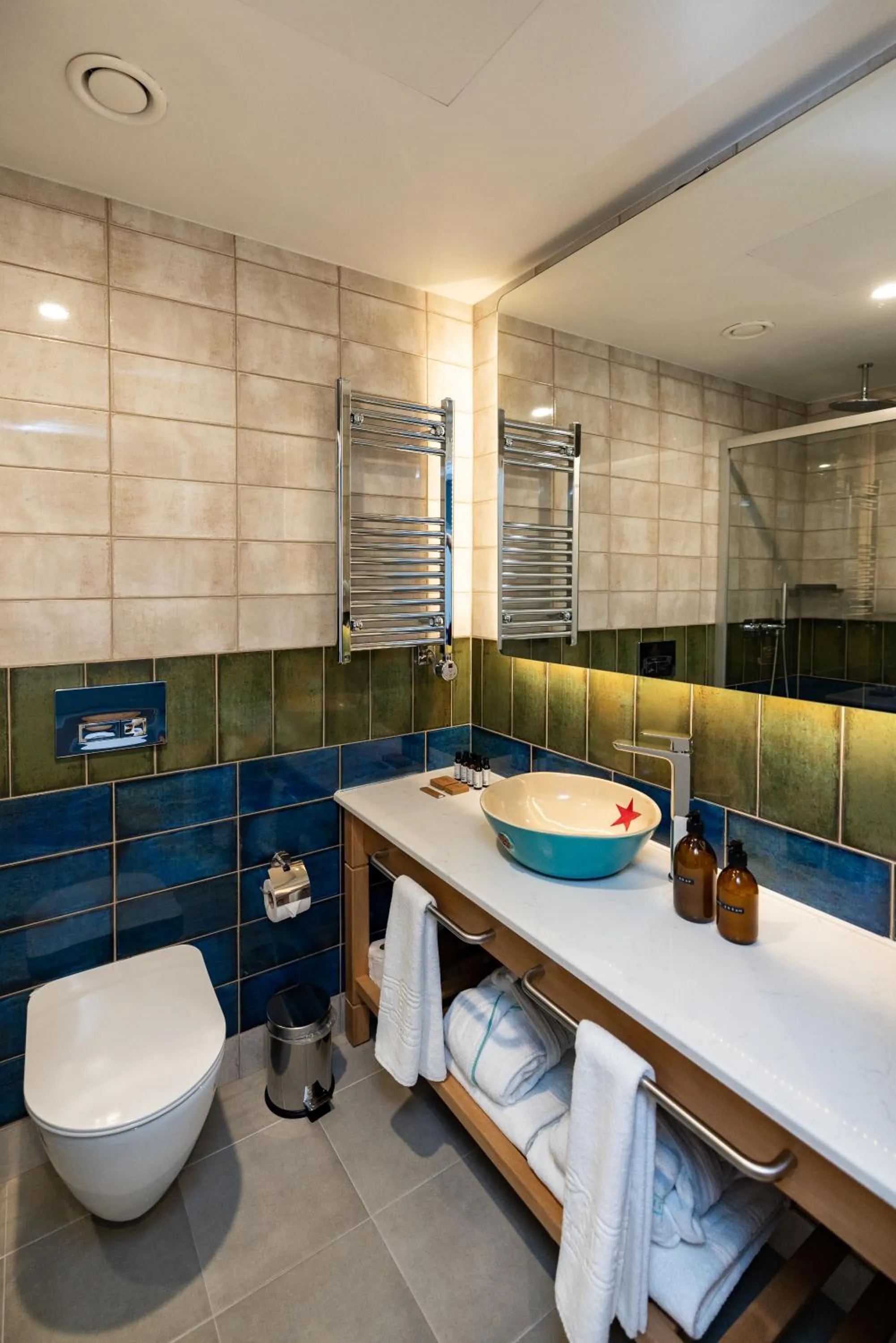 Limehouse Library Hotel