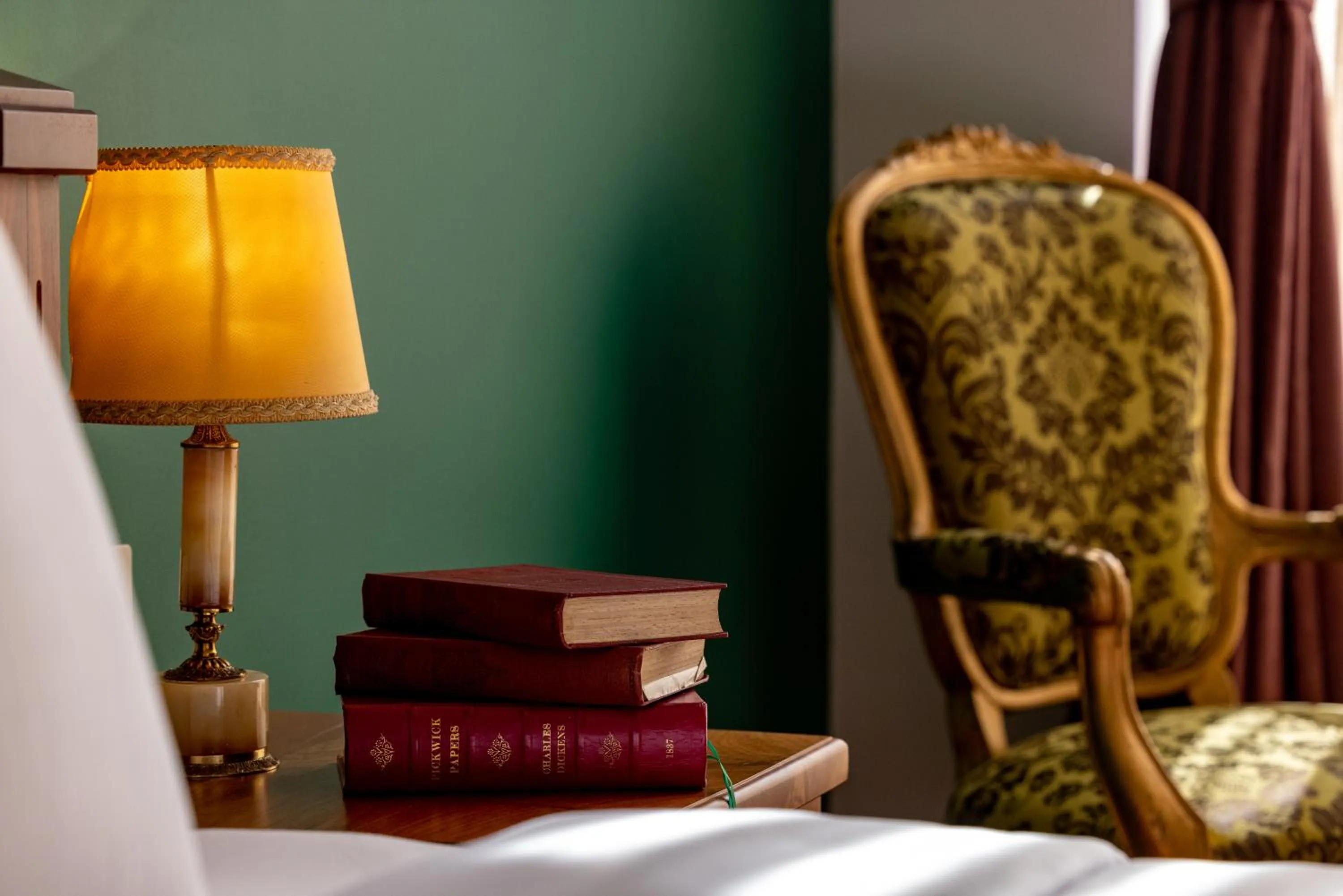 Limehouse Library Hotel