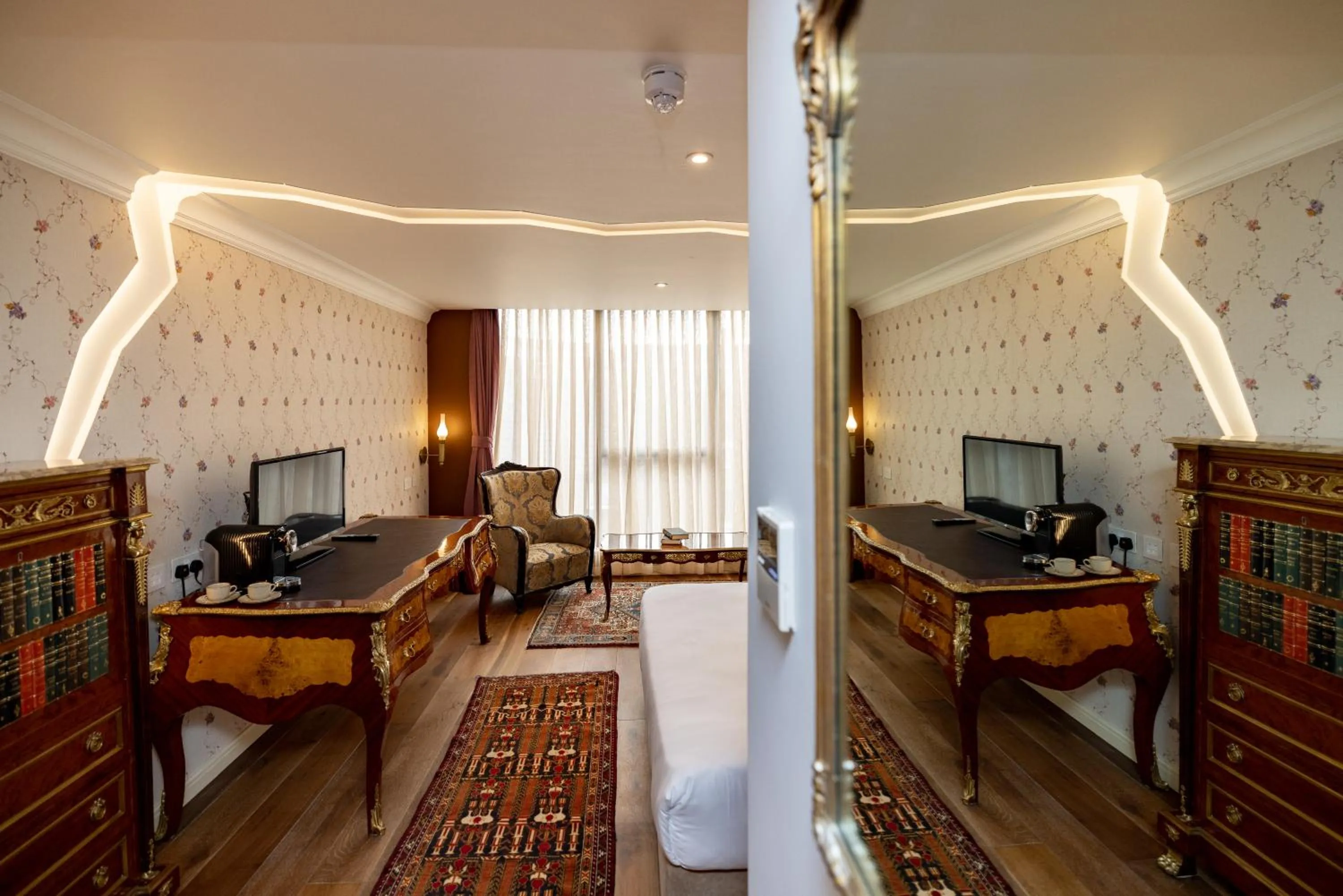 Limehouse Library Hotel