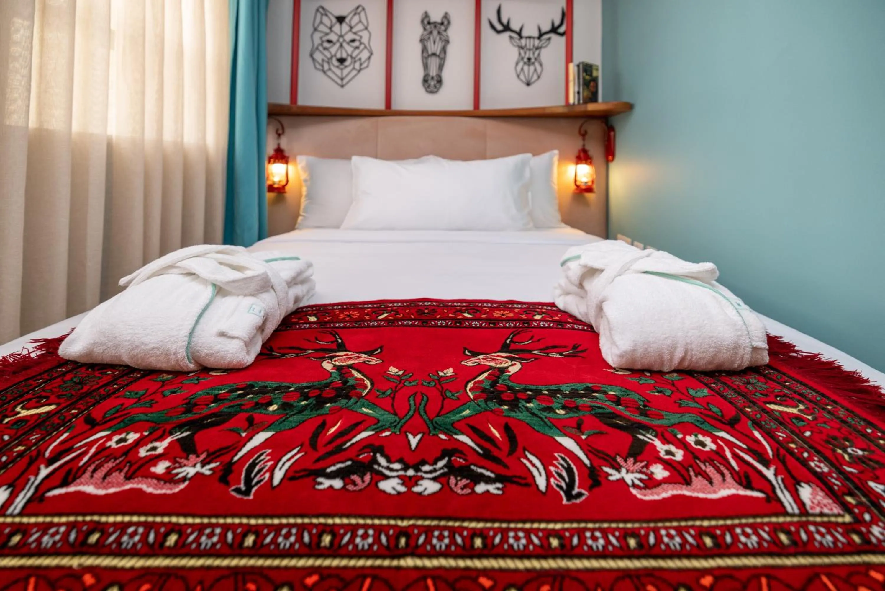 Bed in Limehouse Library Hotel