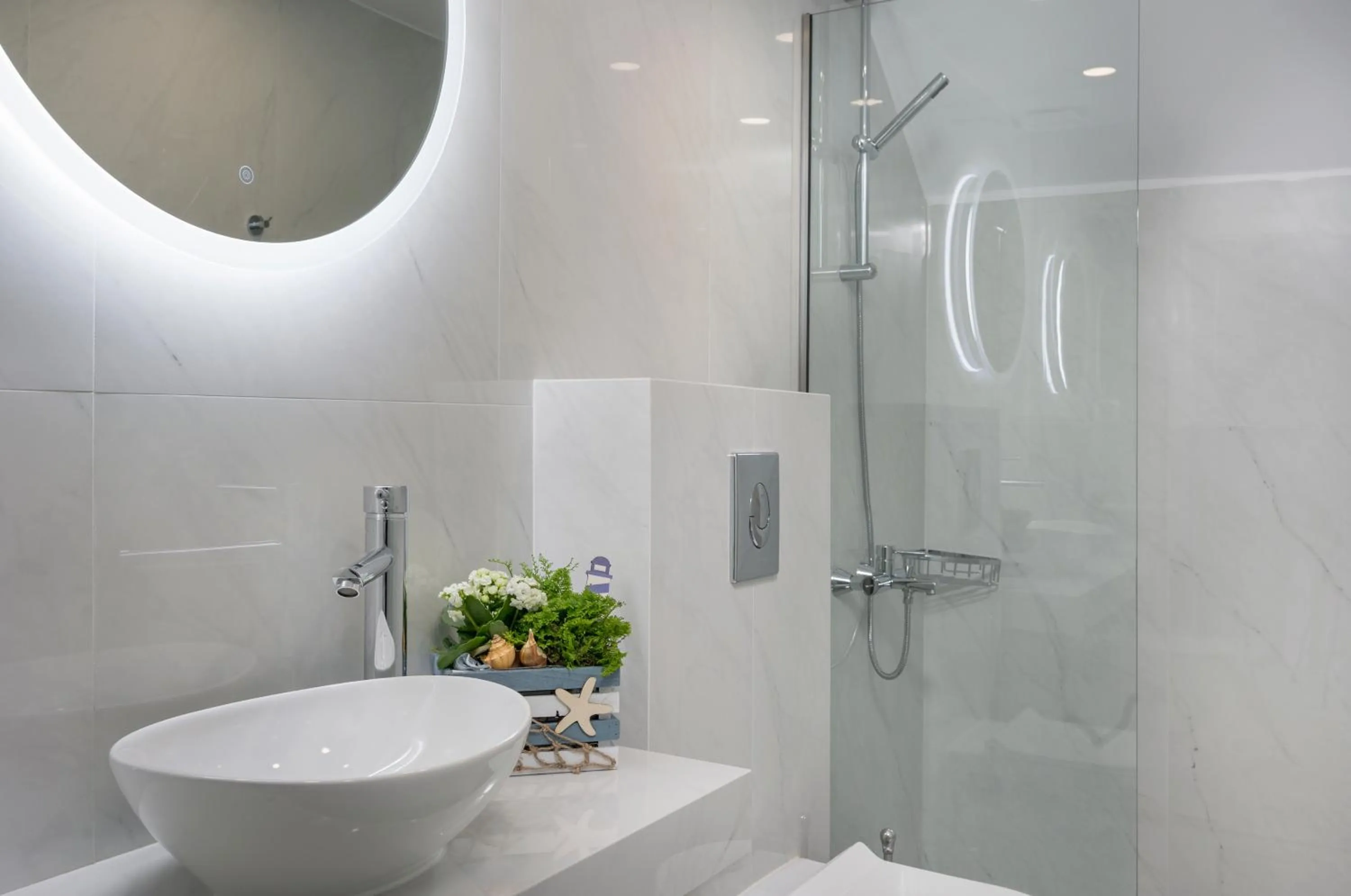 Bathroom in Kristall Suites