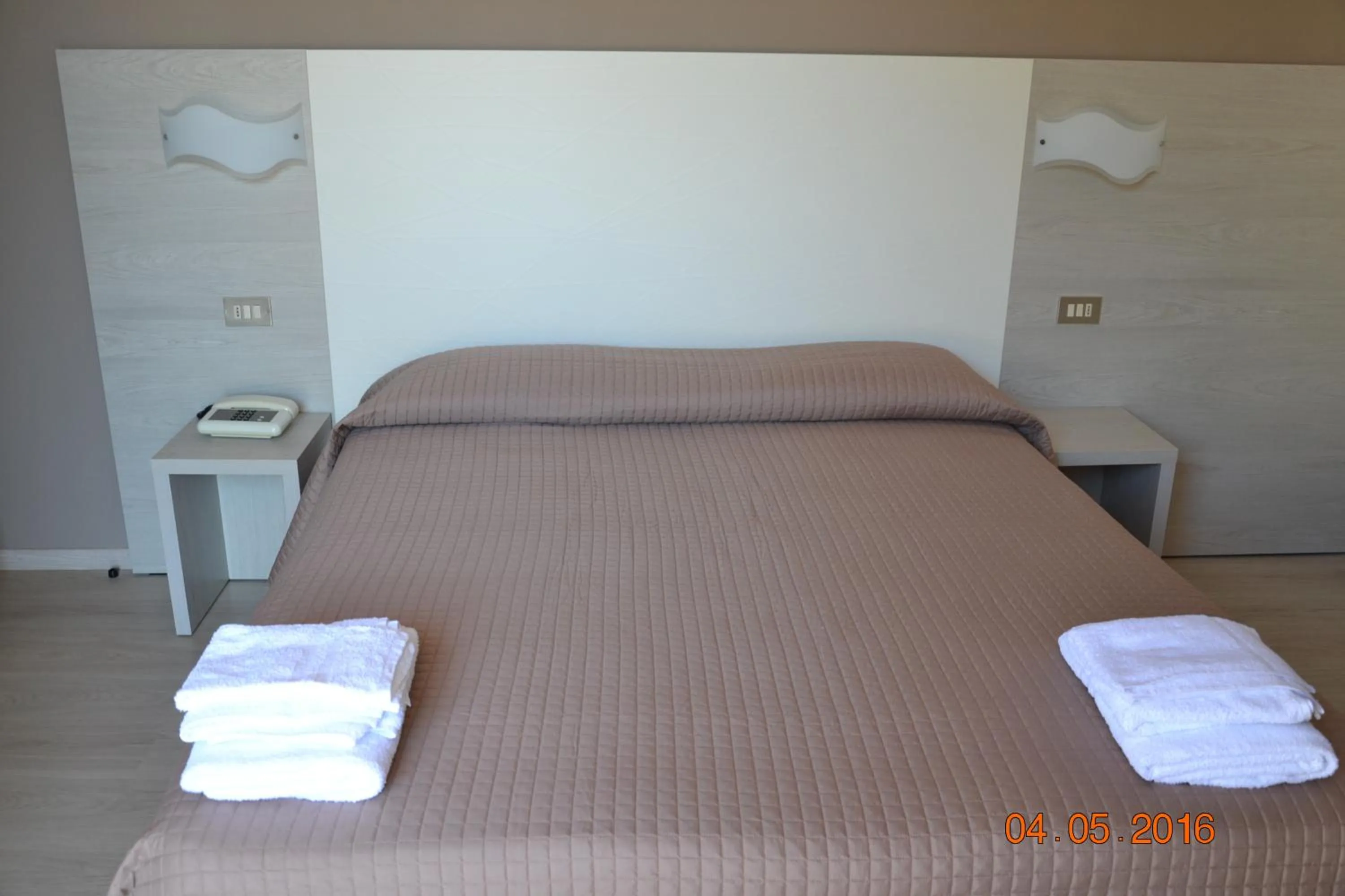 Bed in Hotel Villa Alberta B&B