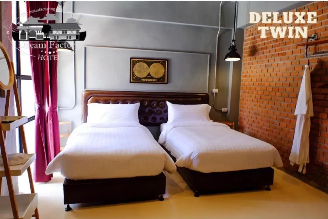 Deluxe Twin Room in Dream Factory Hotel Deluxe Twin Room in Dream Factory Hotel