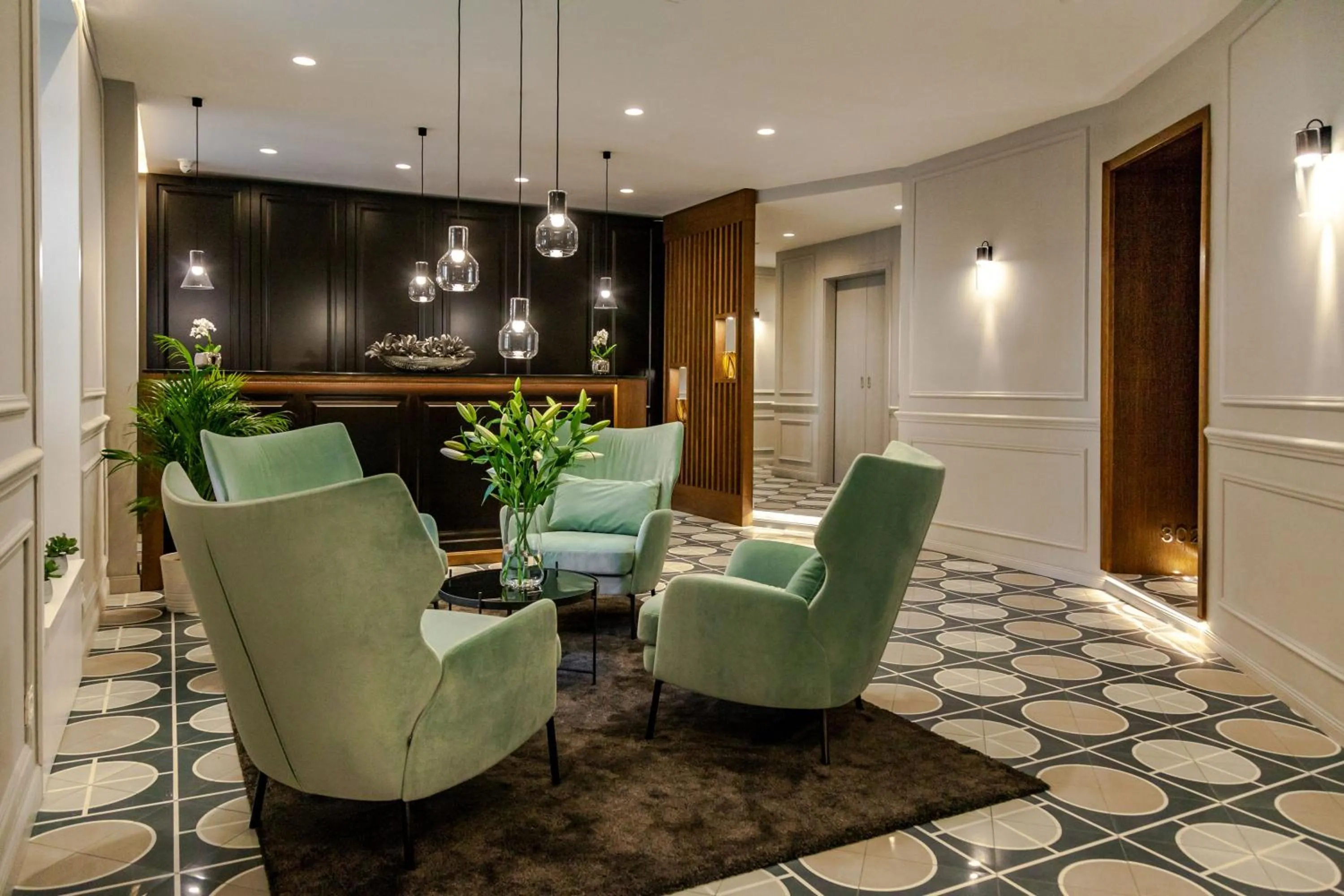 Lobby or reception in Budapest Eye- Boutique Suites, by BQA