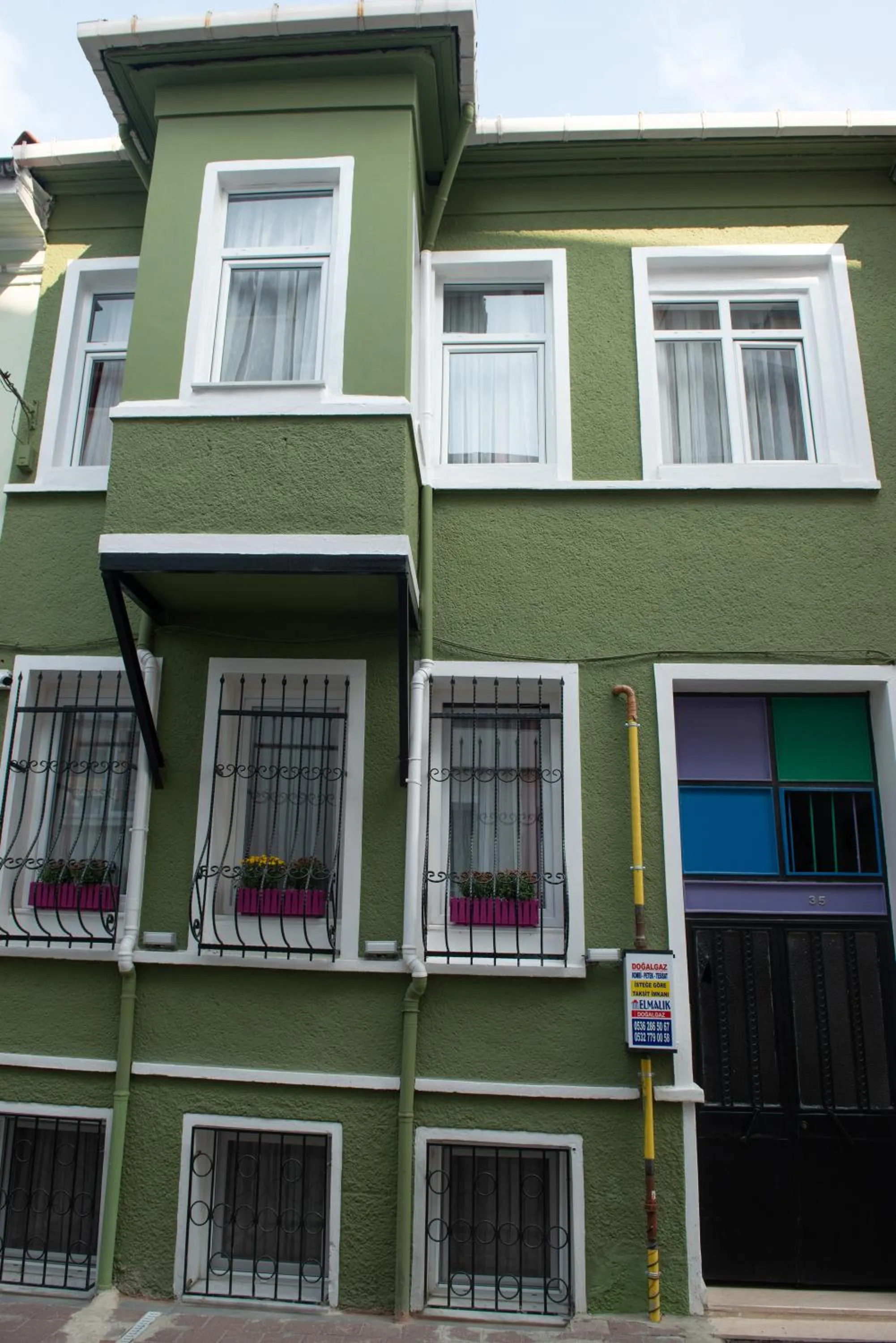 Property building in Dualis Hotel