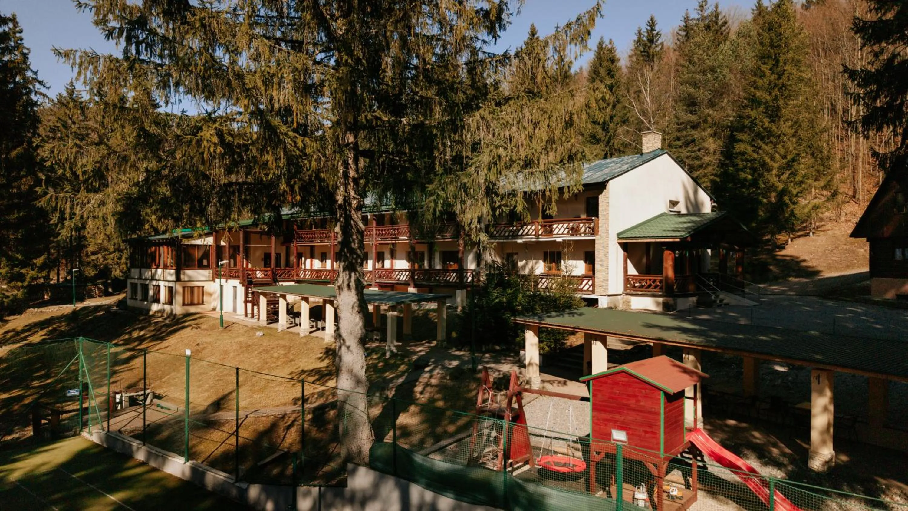 Property building in Horský hotel Bartoška