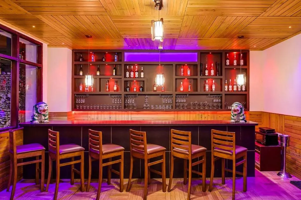 Lounge or bar in Sobralia Casino Resort & Spa