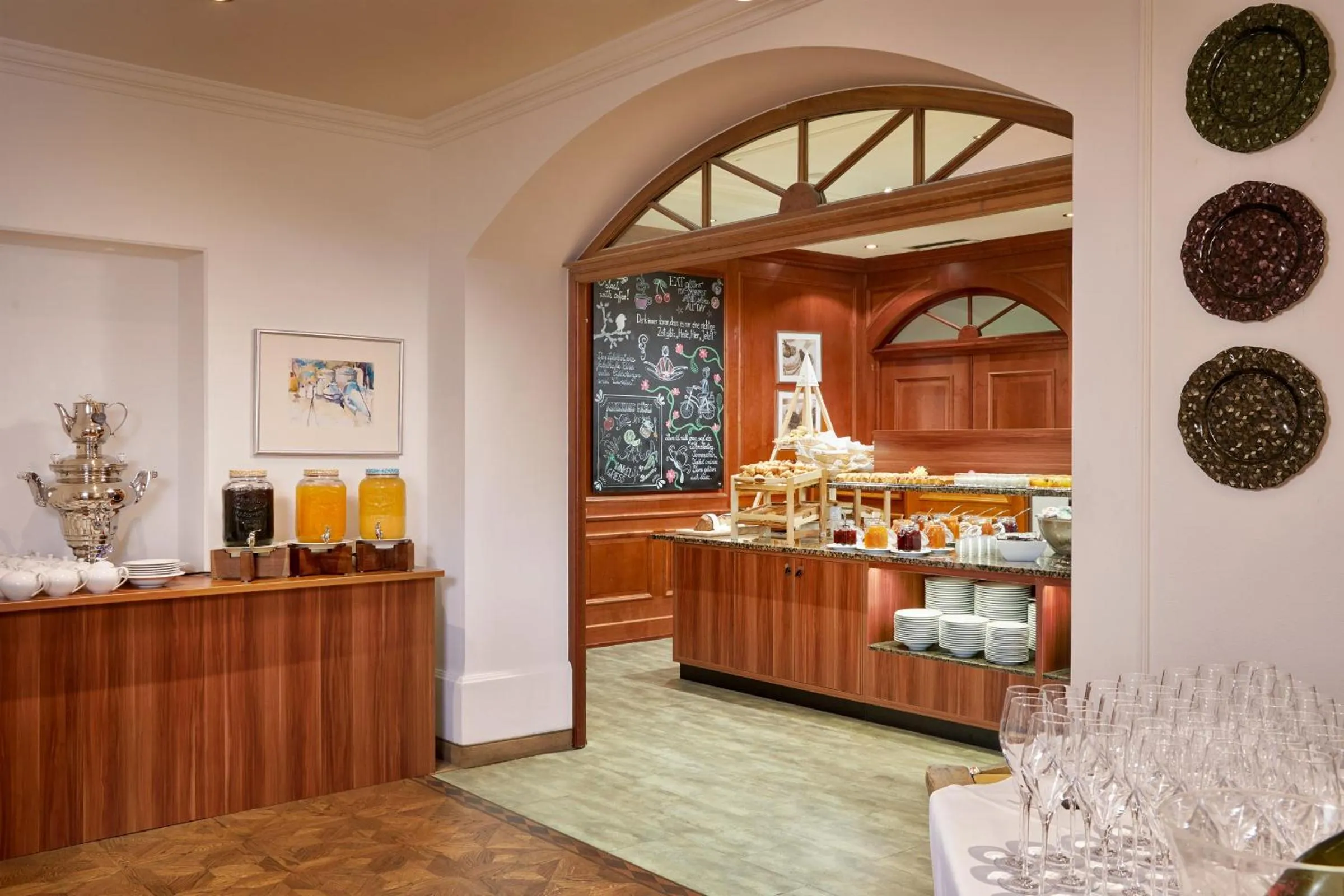 Buffet breakfast in Das Alpenhaus Gasteinertal