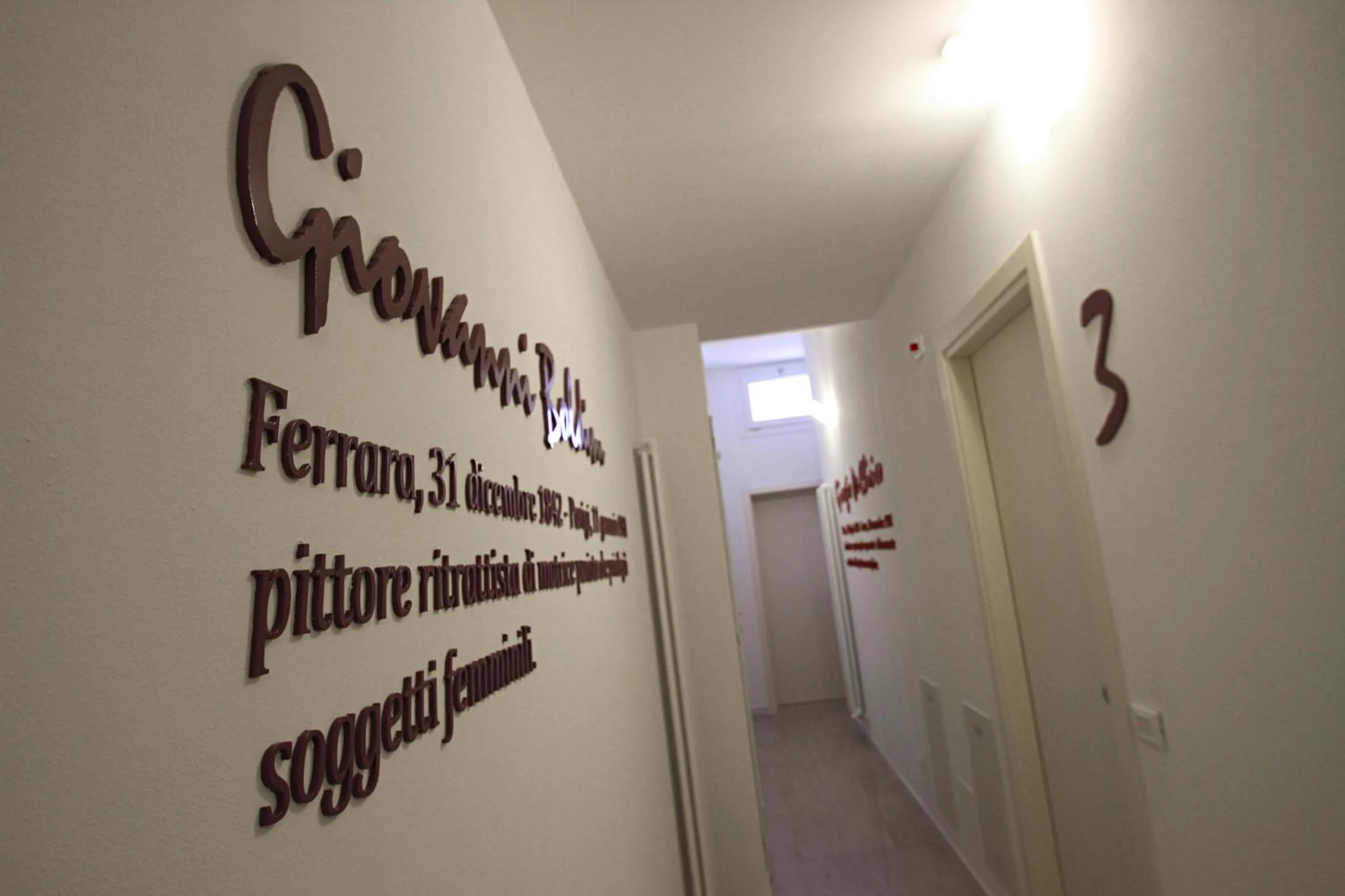 Decorative detail in Ferrara Rooms