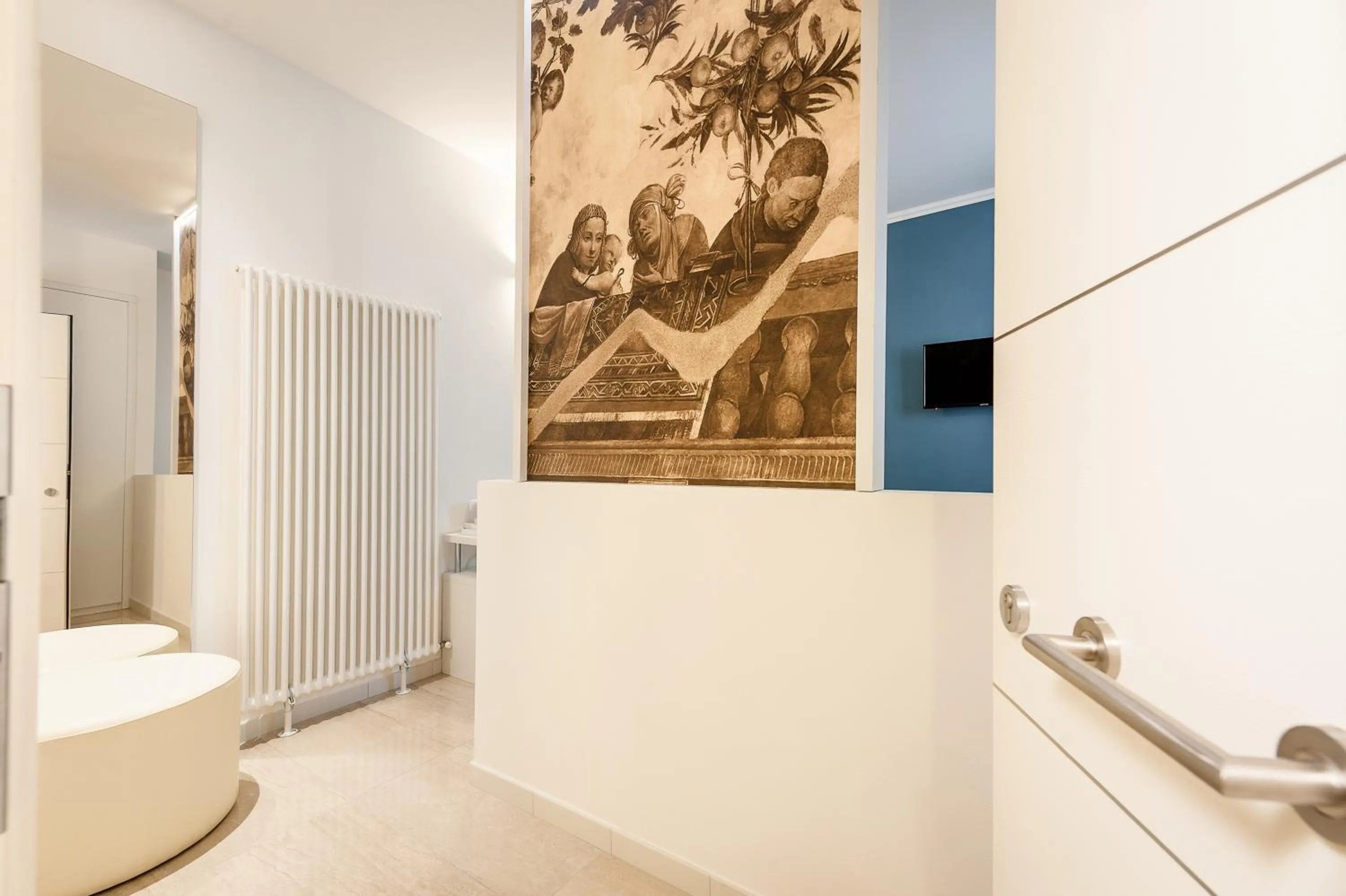 Decorative detail in Ferrara Rooms