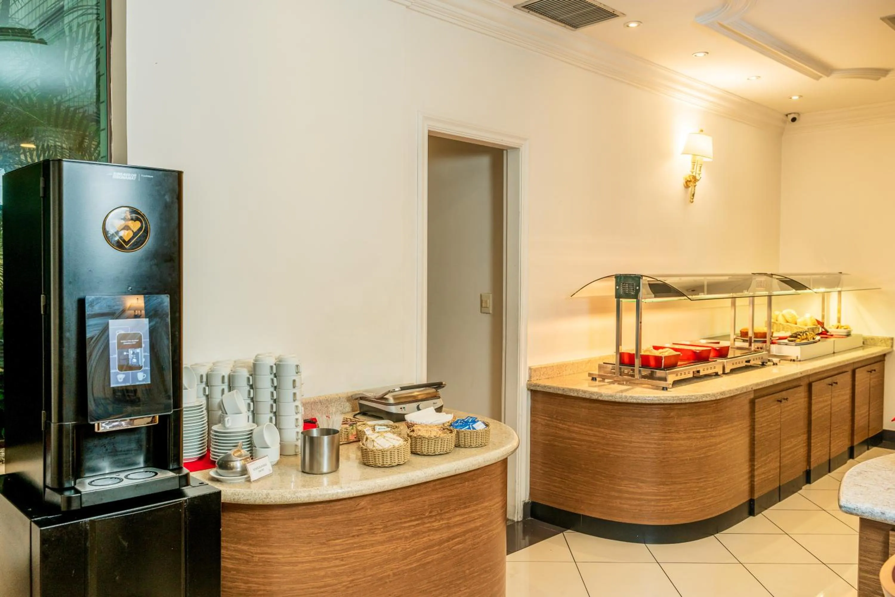 Breakfast in Hotel Plaza Mayor